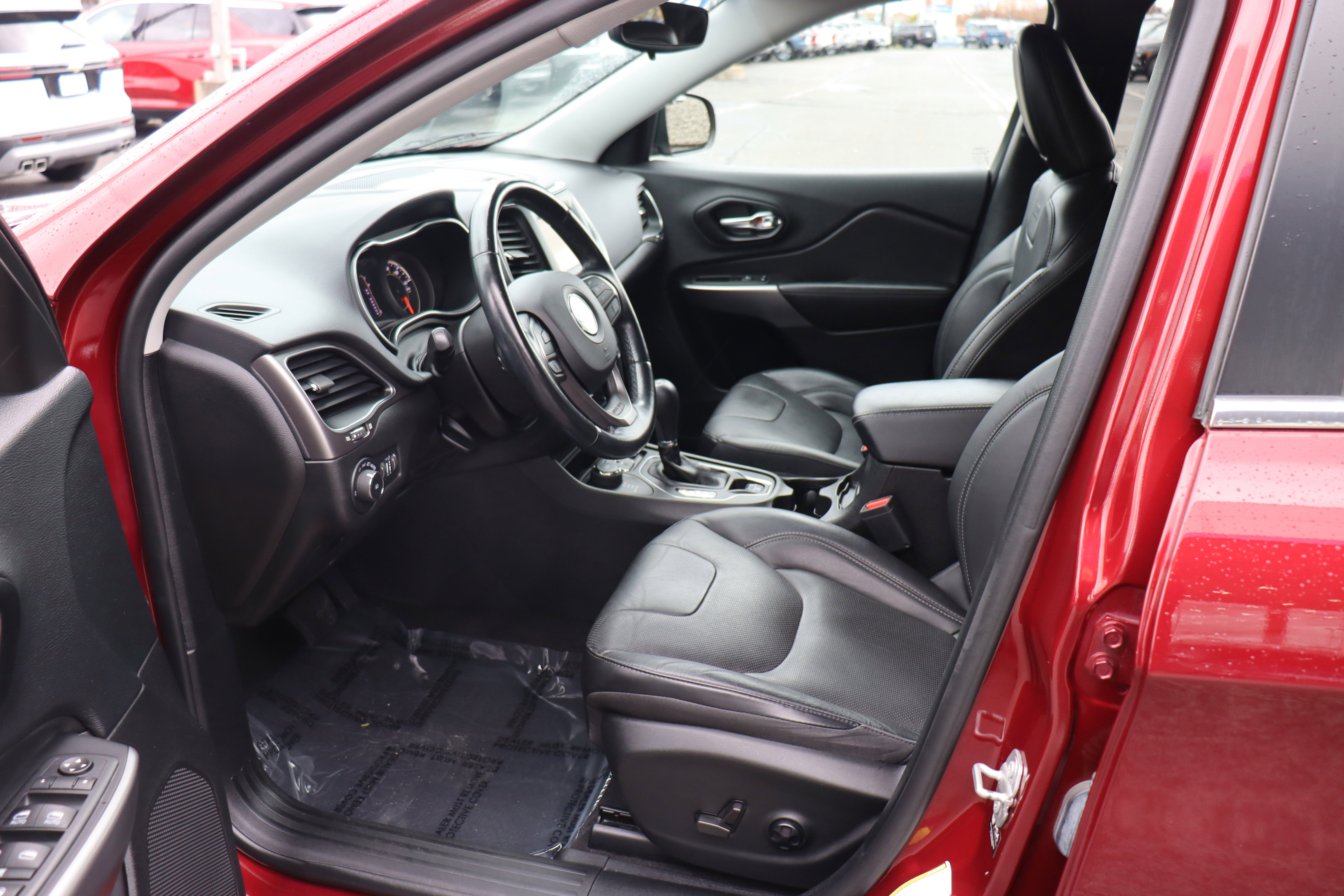 2021 Jeep Cherokee Latitude Lux