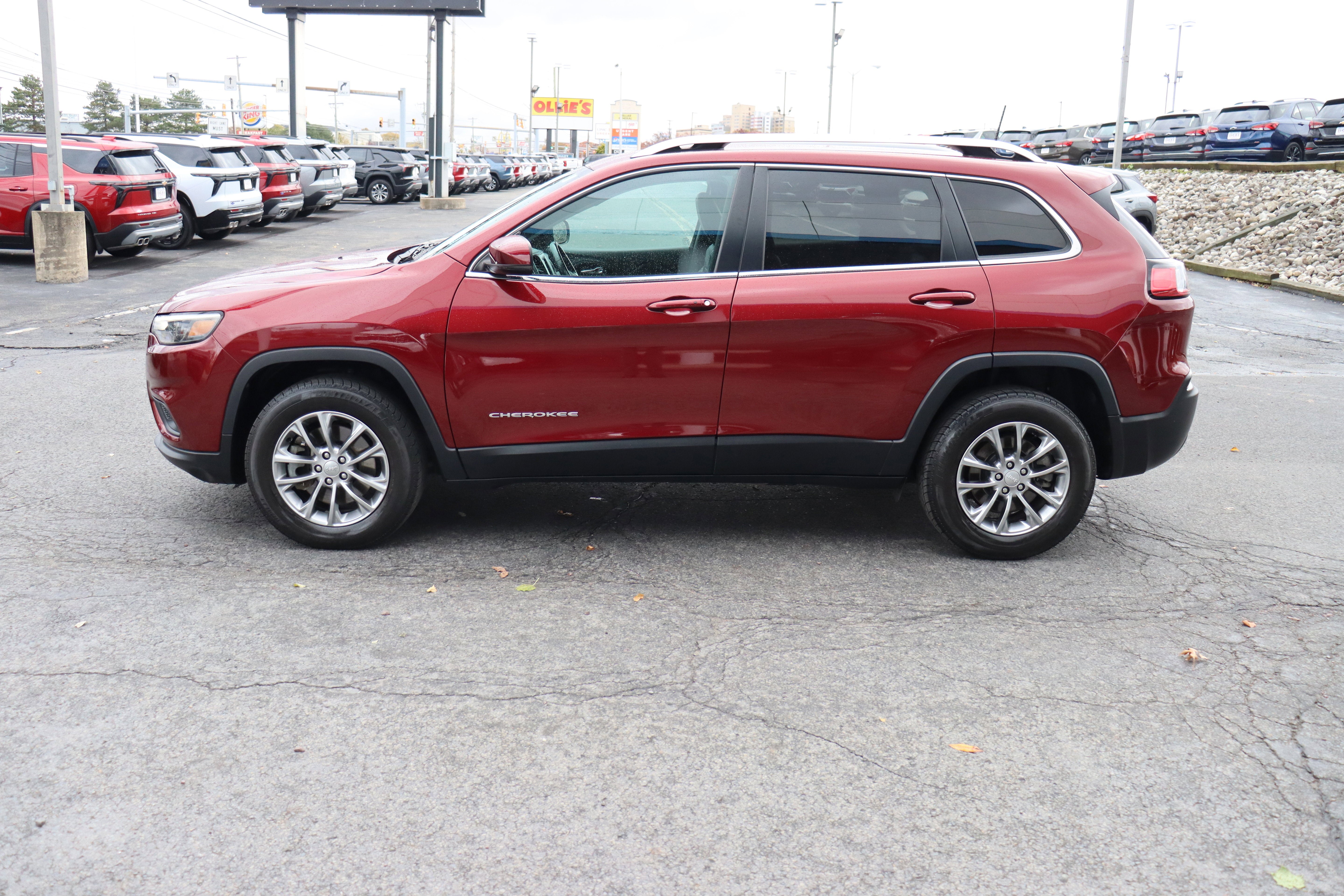 2021 Jeep Cherokee Latitude Lux