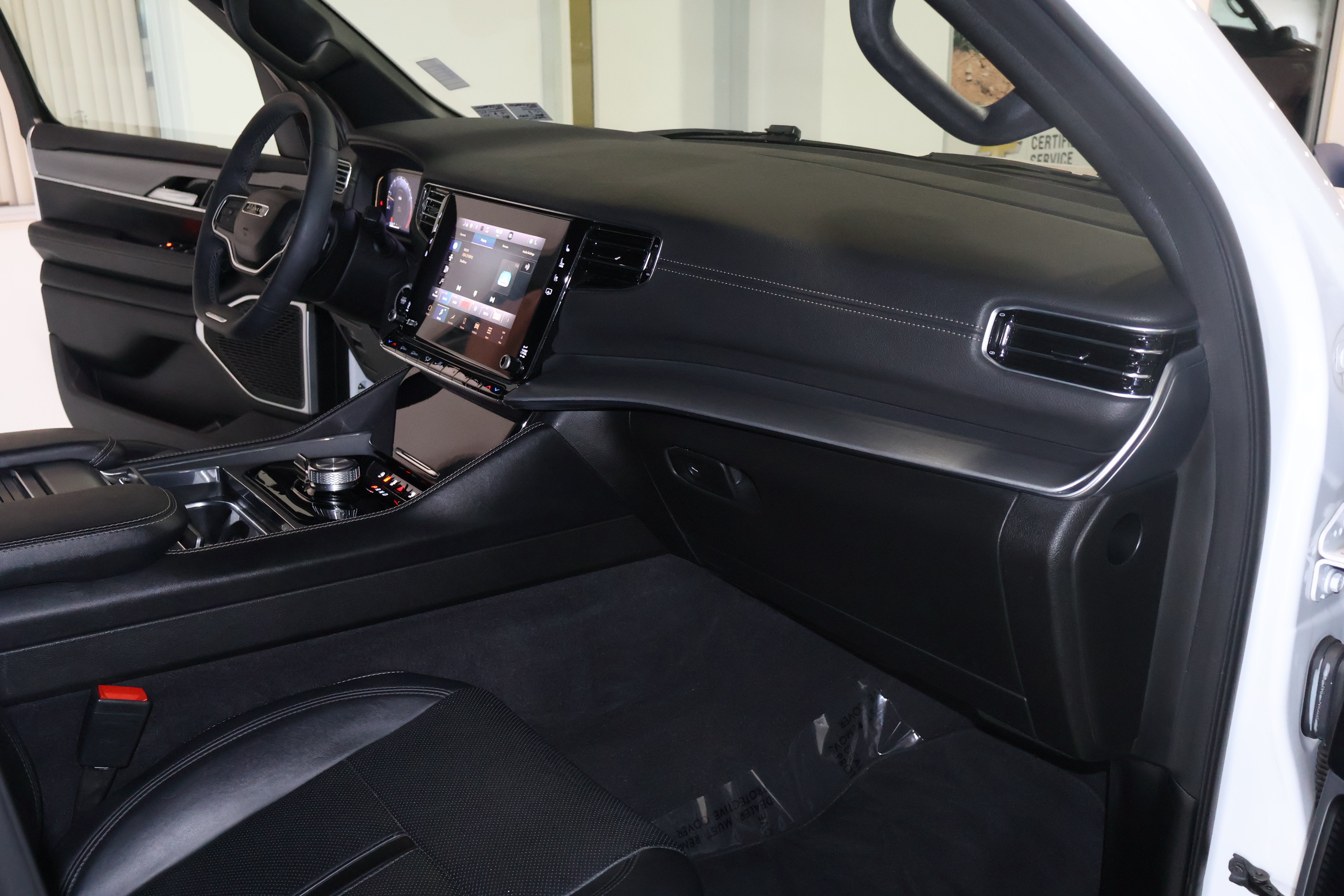 2024 Jeep Wagoneer Series II Carbide 4x4