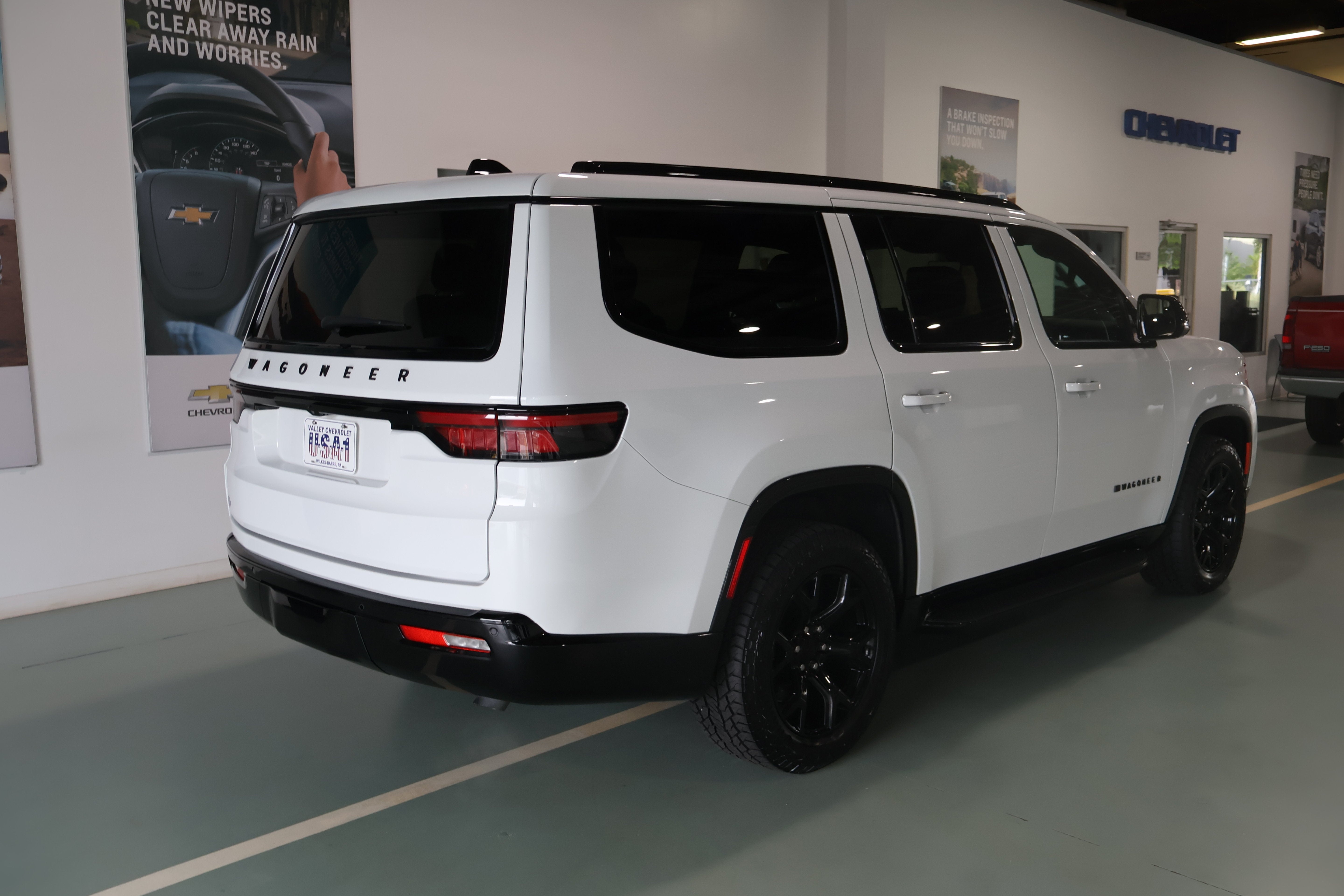2024 Jeep Wagoneer Series II Carbide 4x4