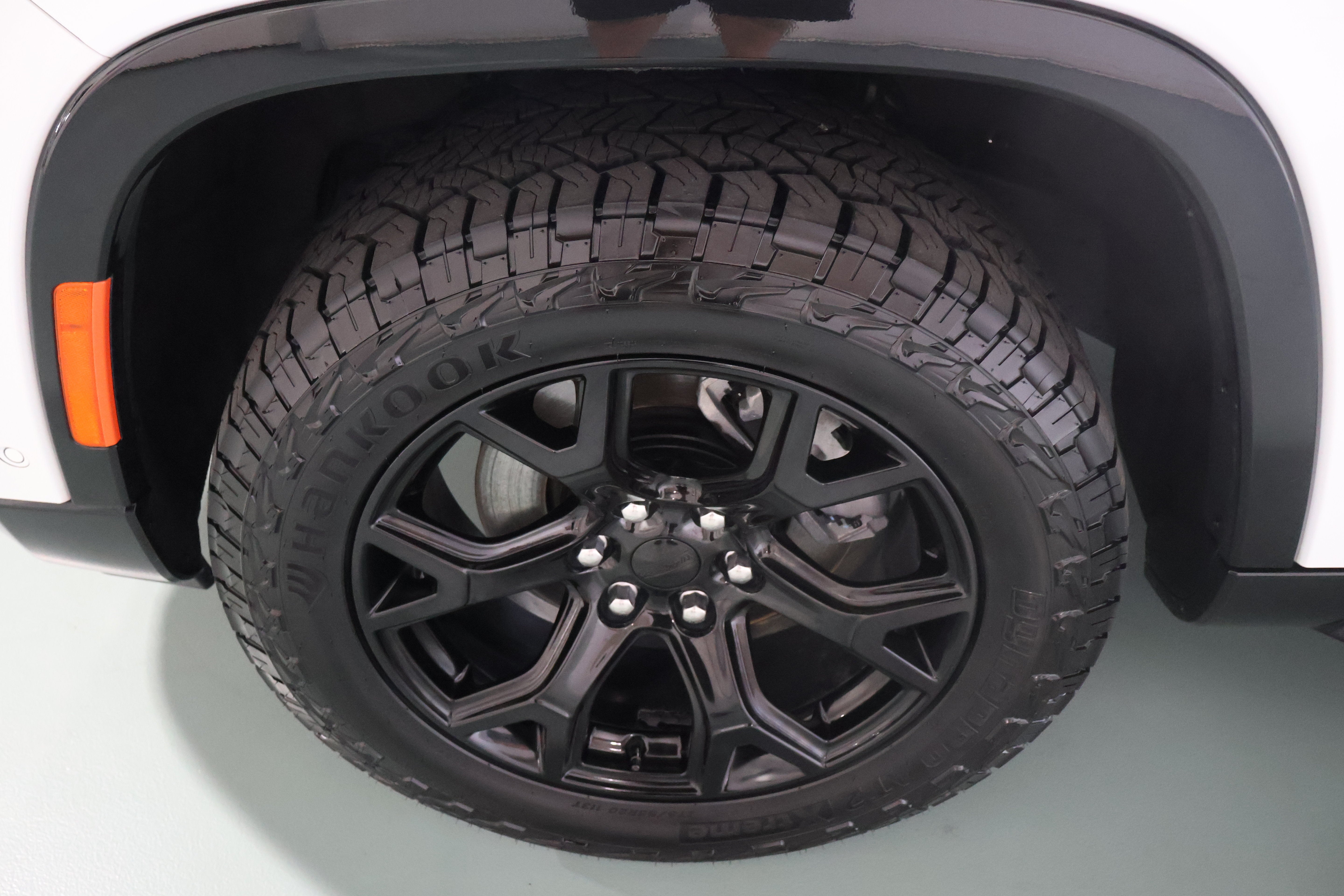 2024 Jeep Wagoneer Series II Carbide 4x4