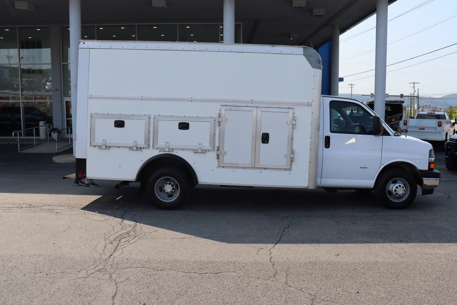 2022 Chevrolet Express Cutaway 3500 CUTWAY