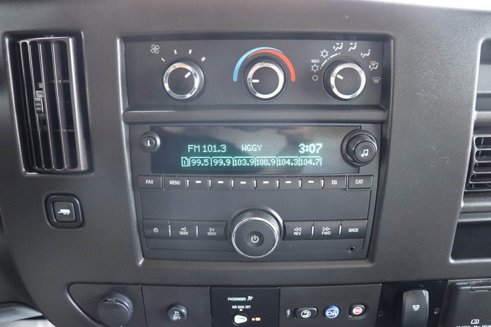 2022 Chevrolet Express Cutaway 3500 CUTWAY