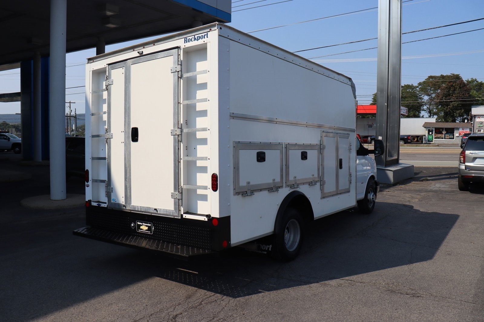 2022 Chevrolet Express Cutaway 3500 CUTWAY