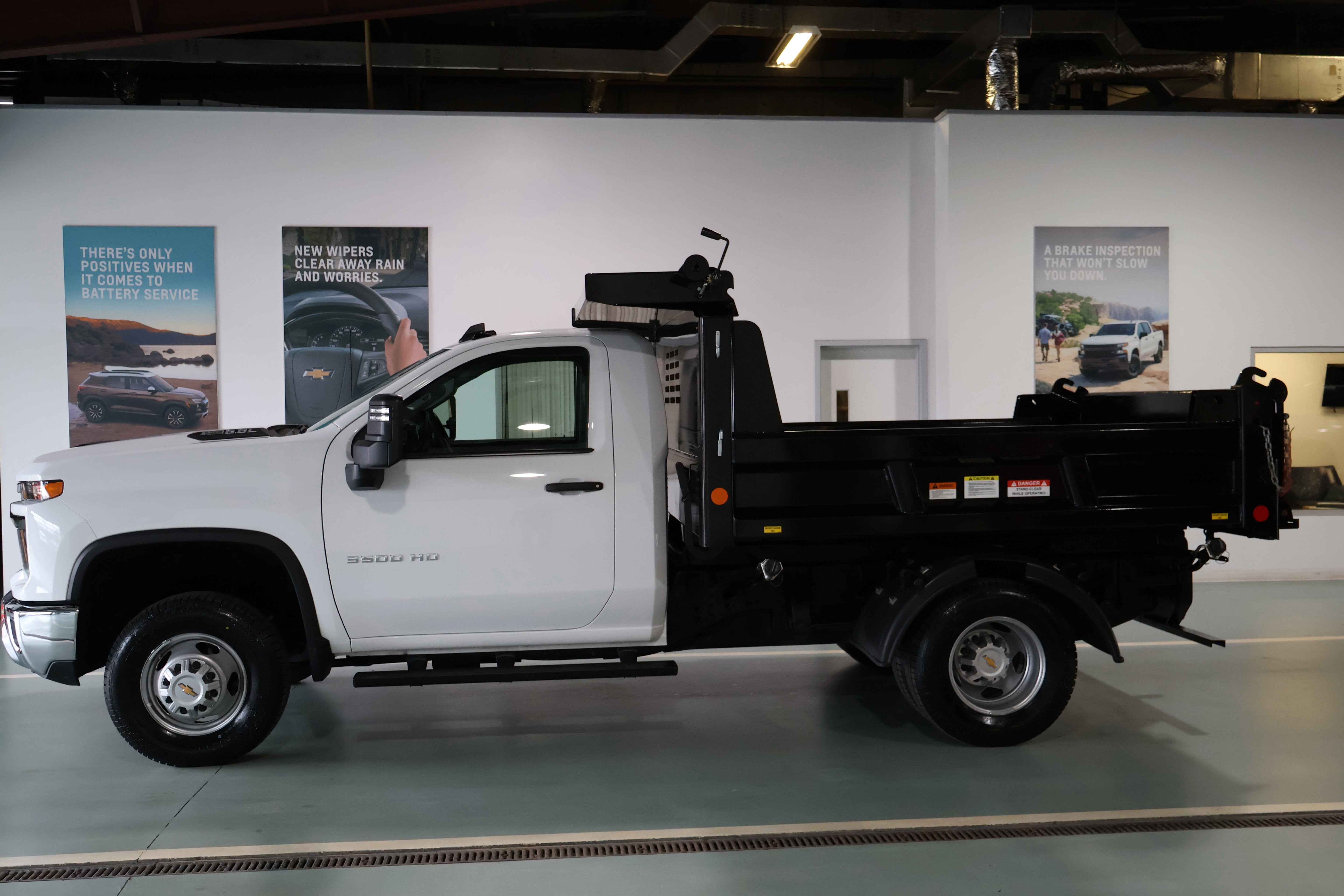 2024 Chevrolet Silverado 3500 HD Chassis Cab Work Truck