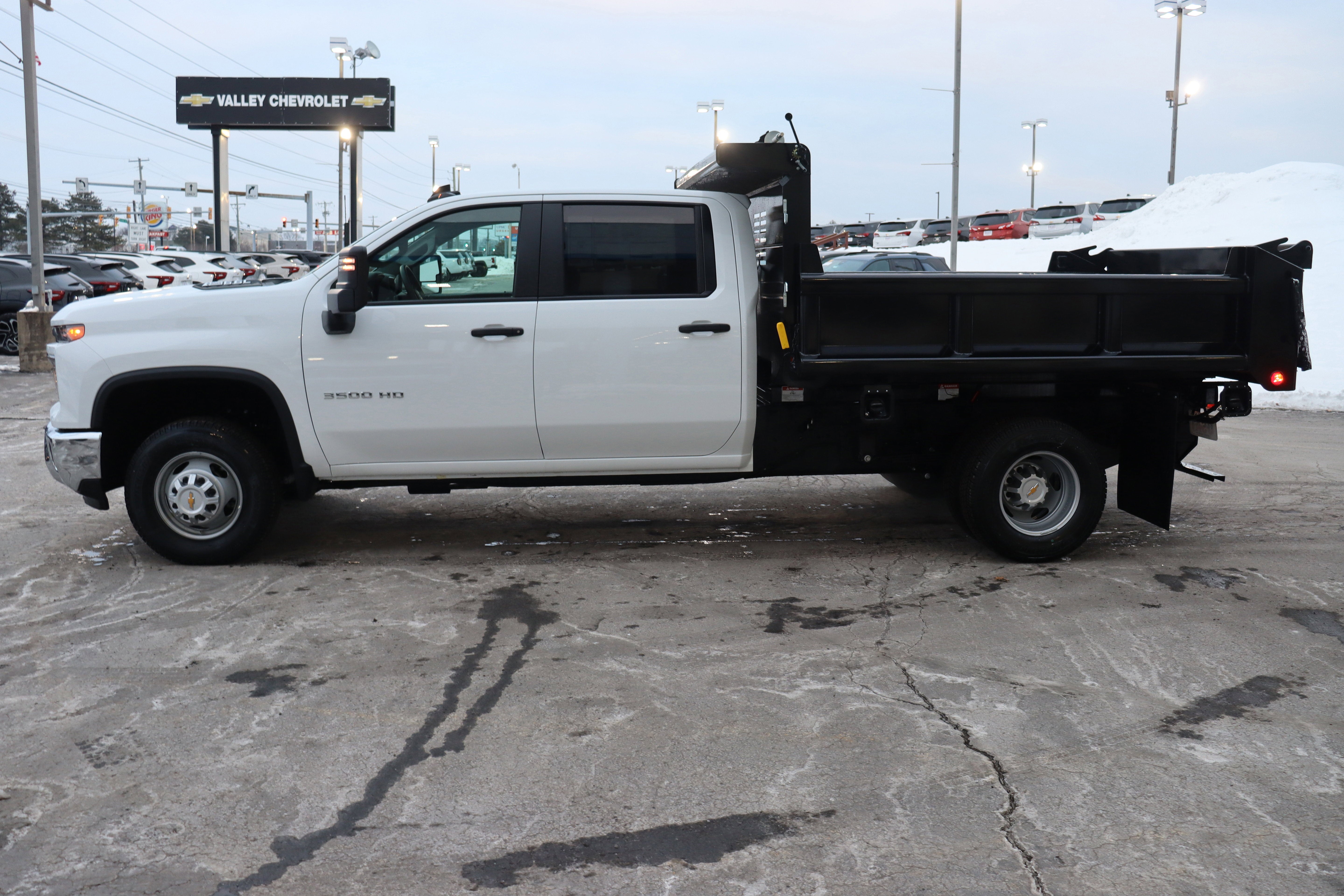 2025 Chevrolet Silverado 3500 HD Chassis Cab Work Truck