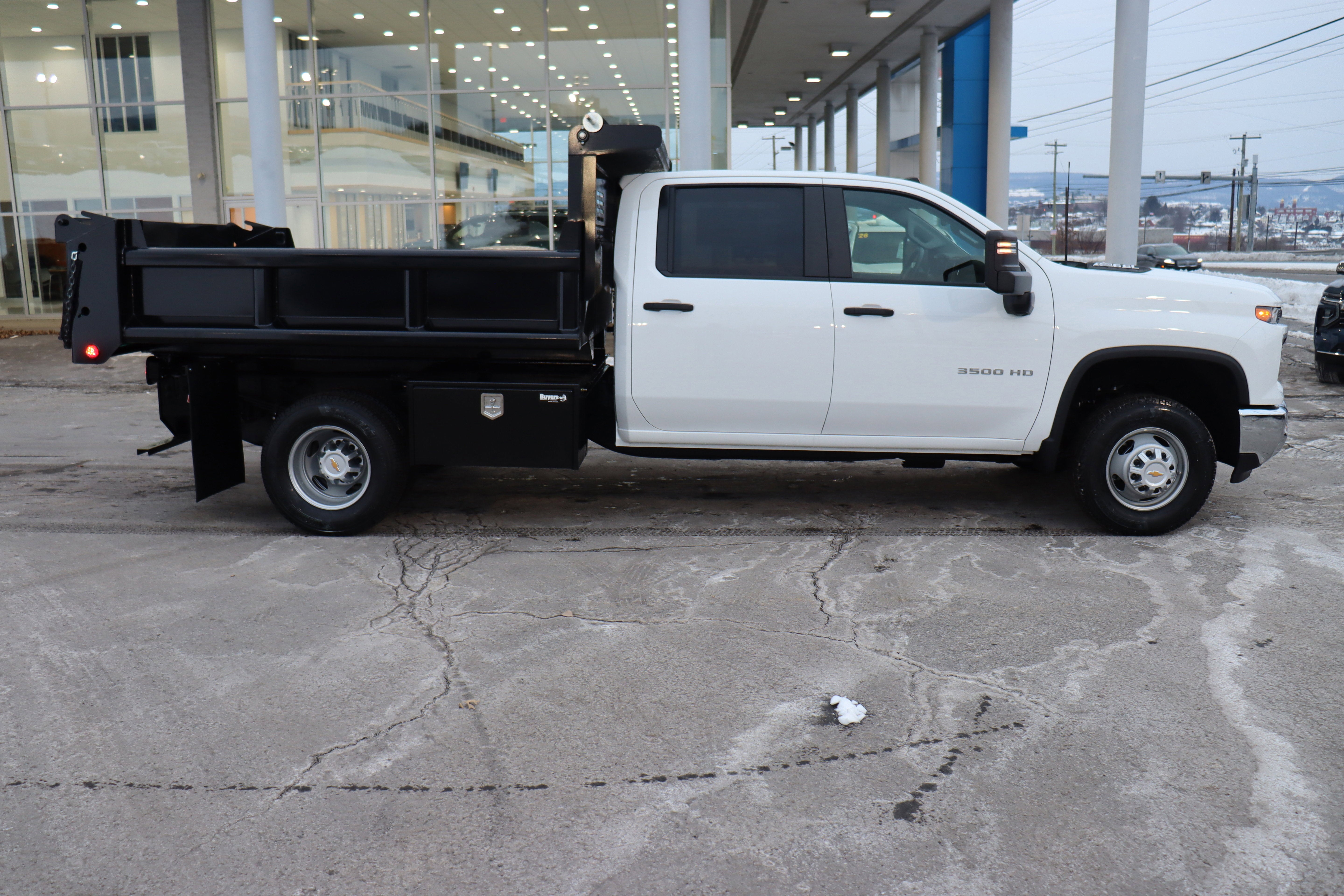 2025 Chevrolet Silverado 3500 HD Chassis Cab Work Truck