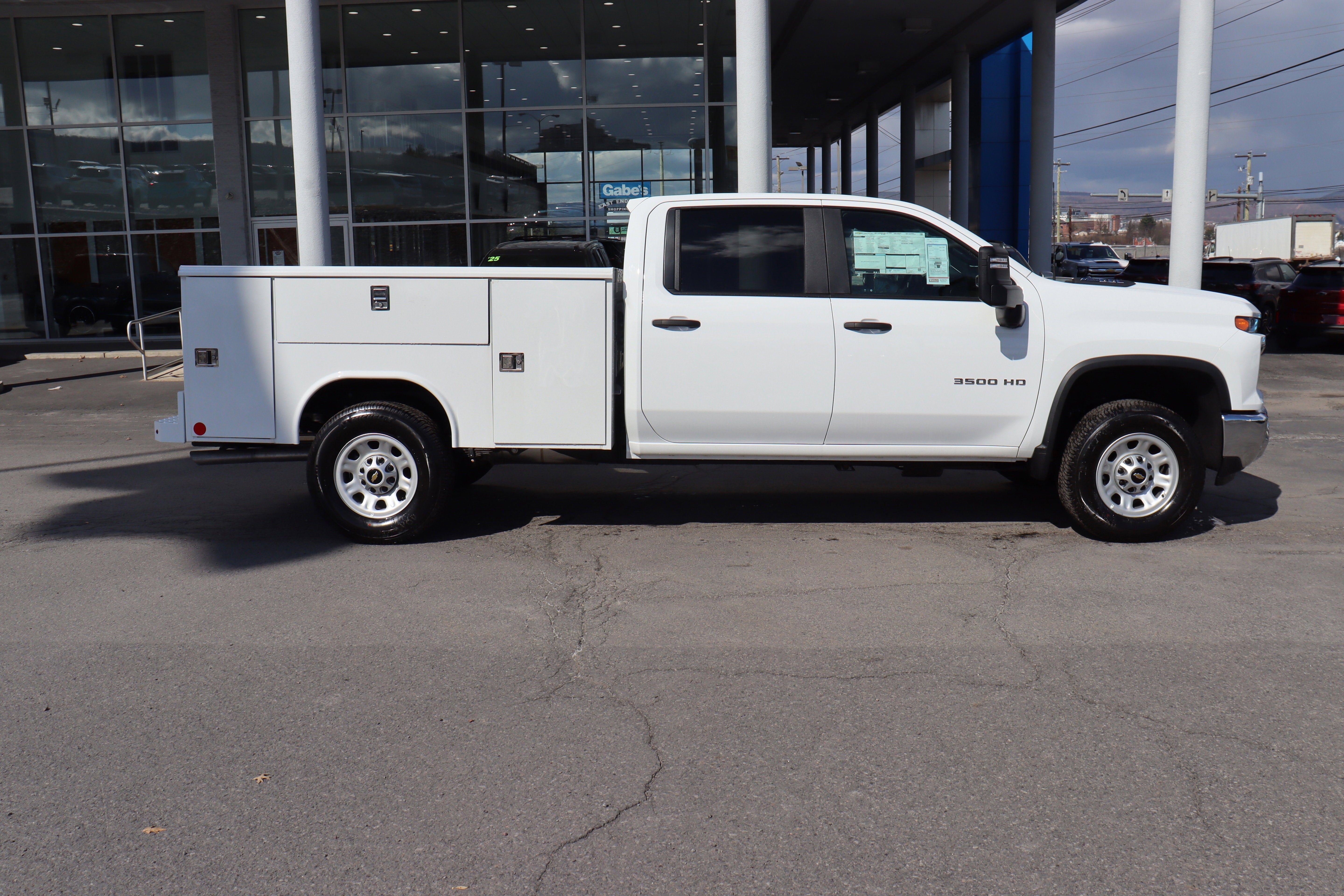 2024 Chevrolet Silverado 3500 HD WT