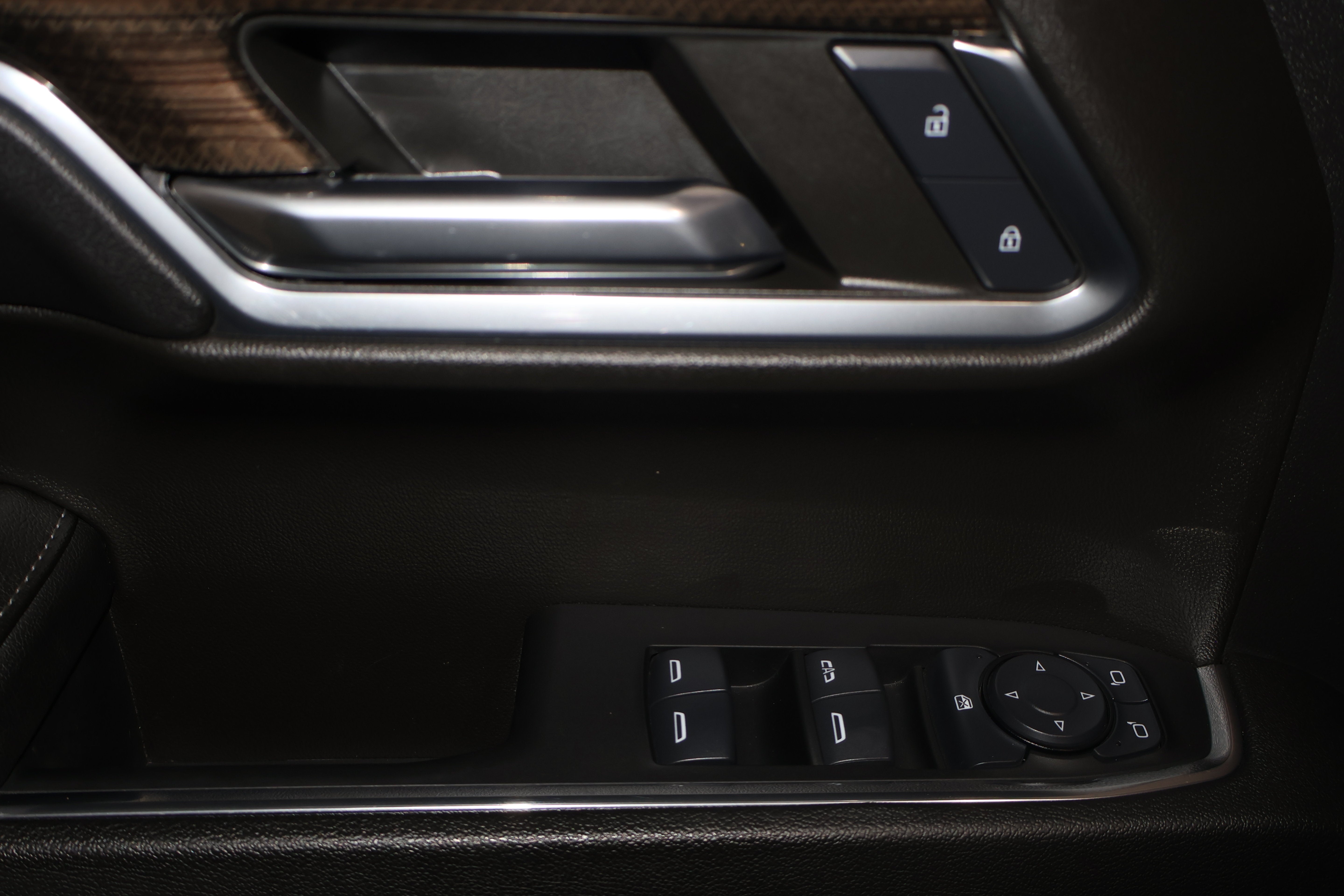 2024 Chevrolet Silverado 1500 RST - Photo 15