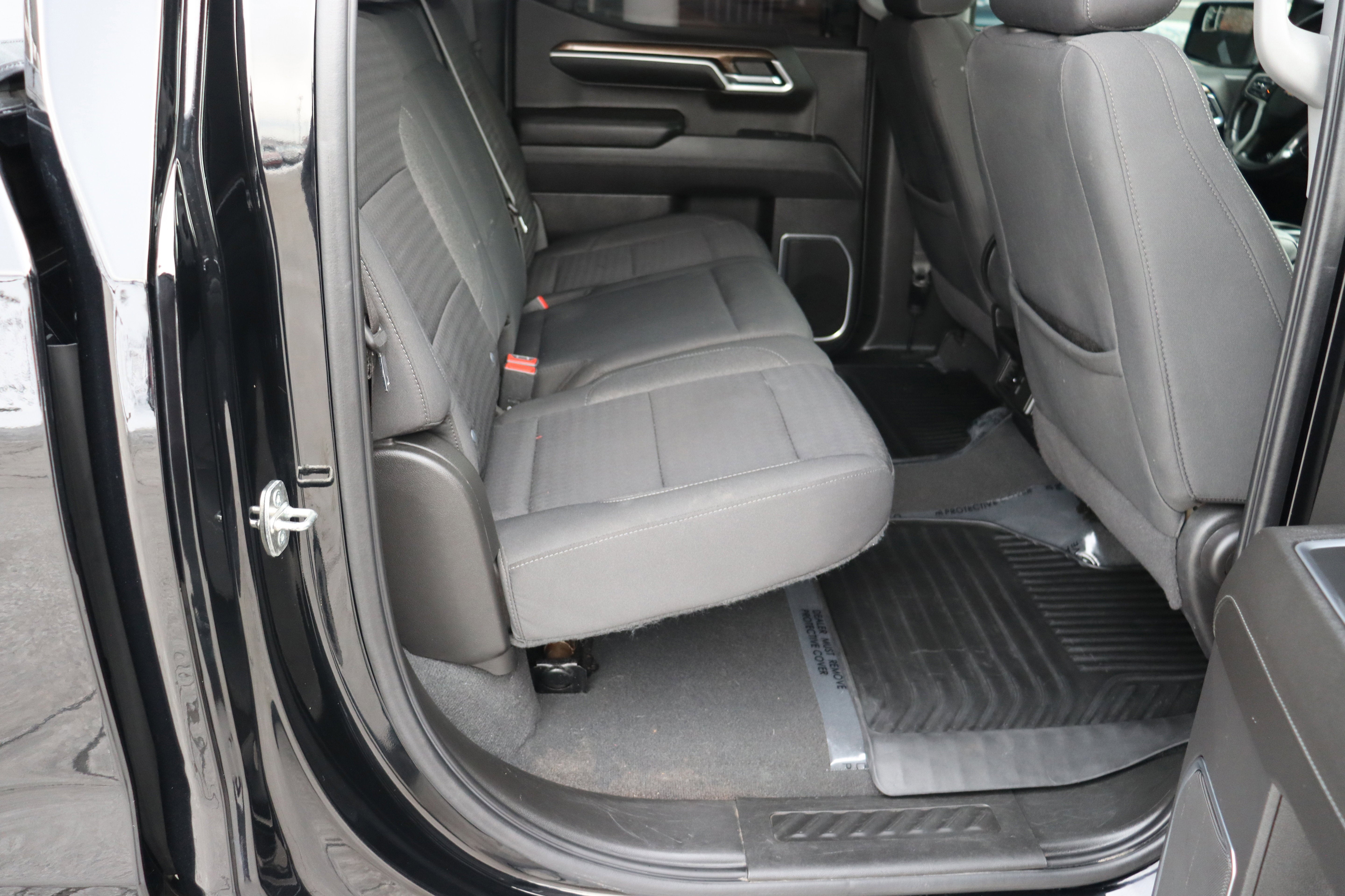 2022 Chevrolet Silverado 1500 LT (2FL)