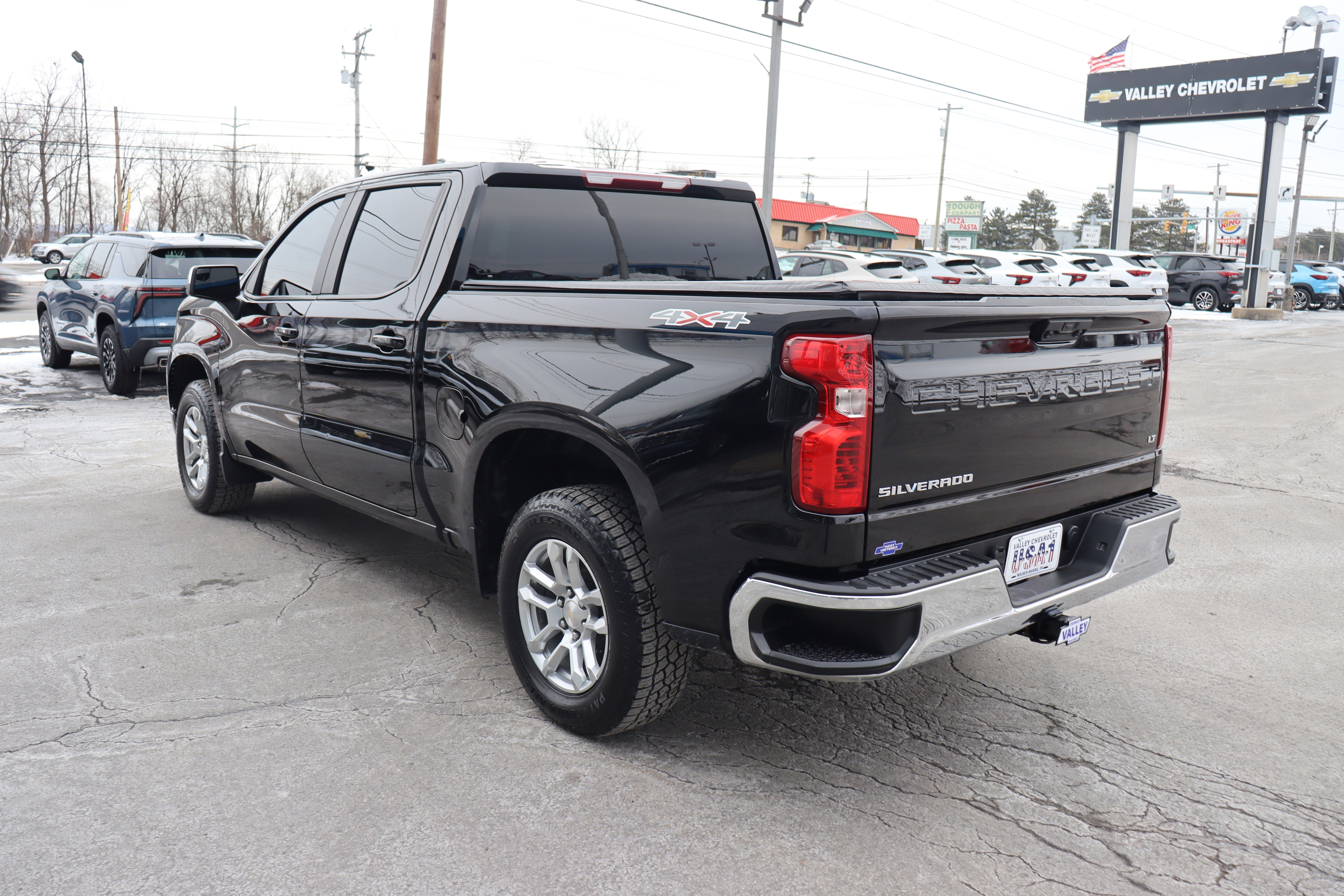 2022 Chevrolet Silverado 1500 LT (2FL)