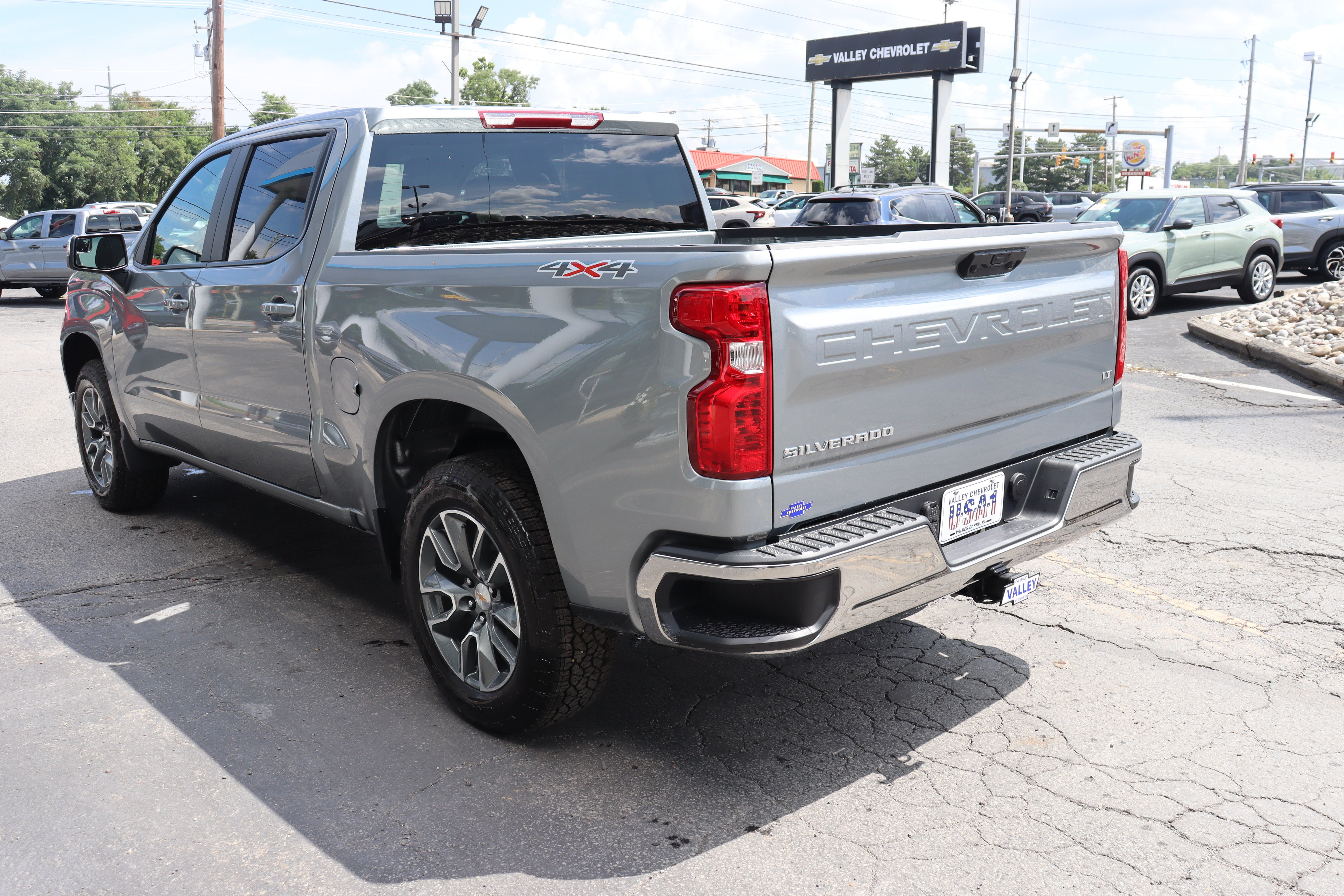 2026 Chevrolet Silverado 1500 LT (2FL)