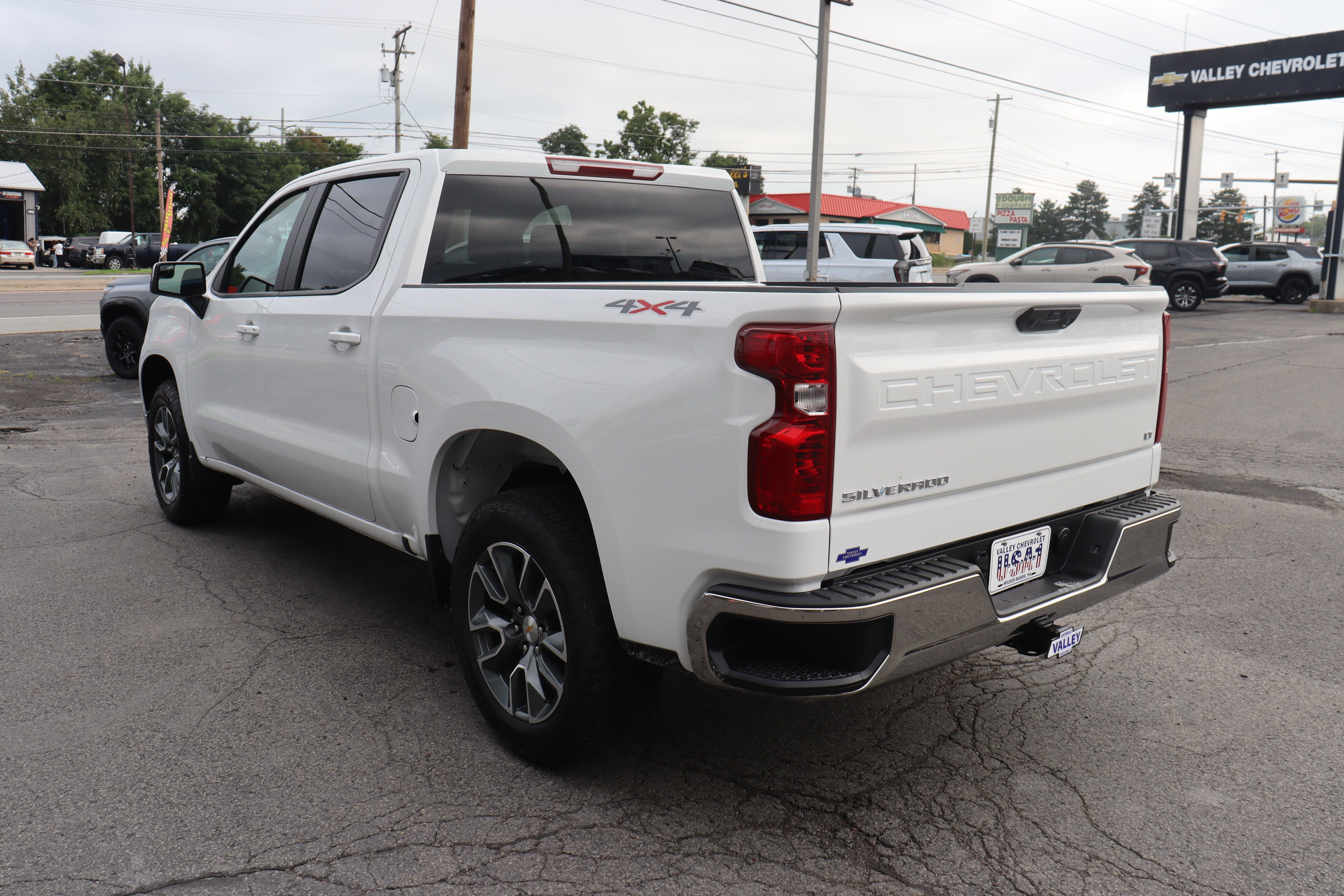 2026 Chevrolet Silverado 1500 LT (2FL)