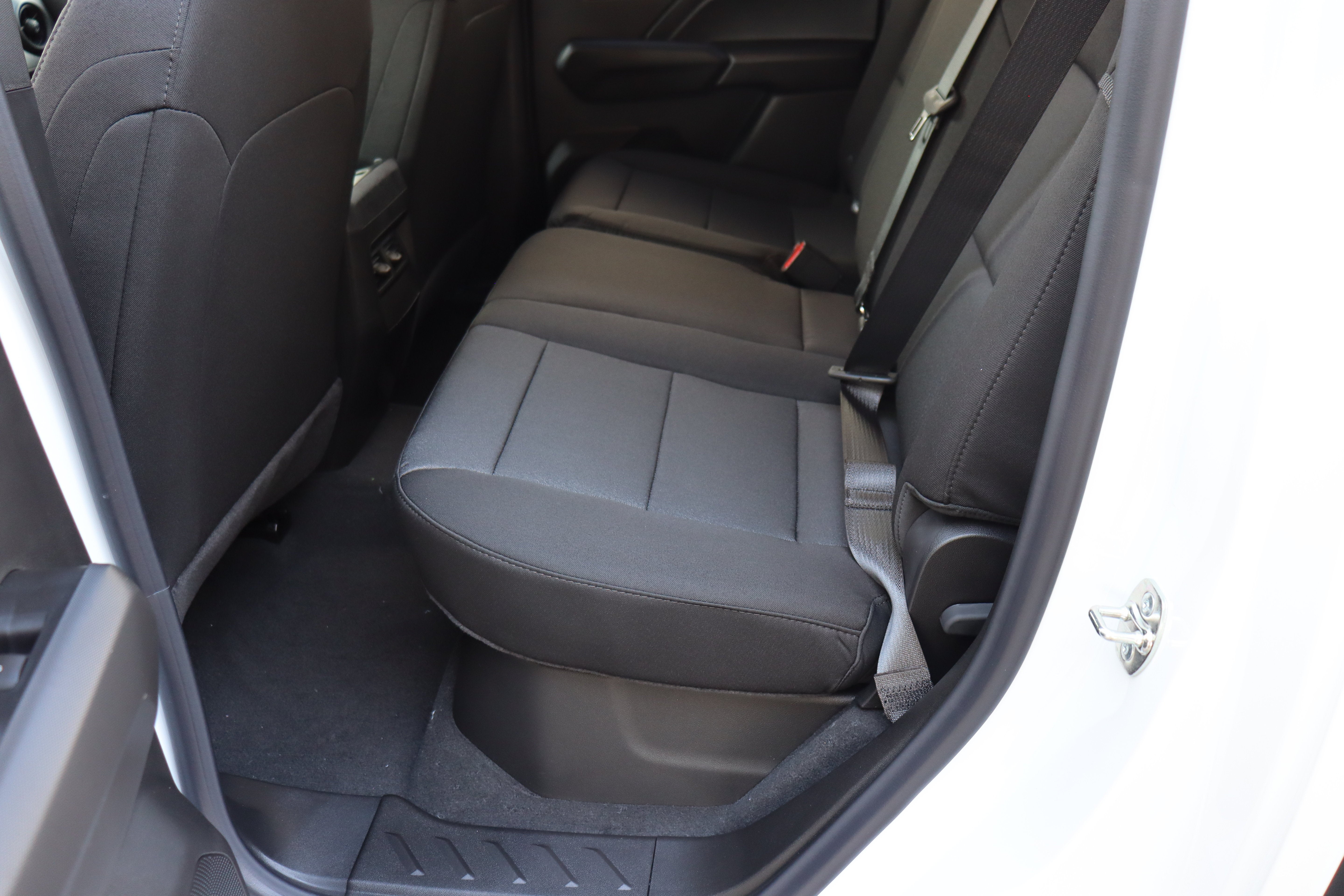 2026 Chevrolet Colorado Work Truck - Photo 13