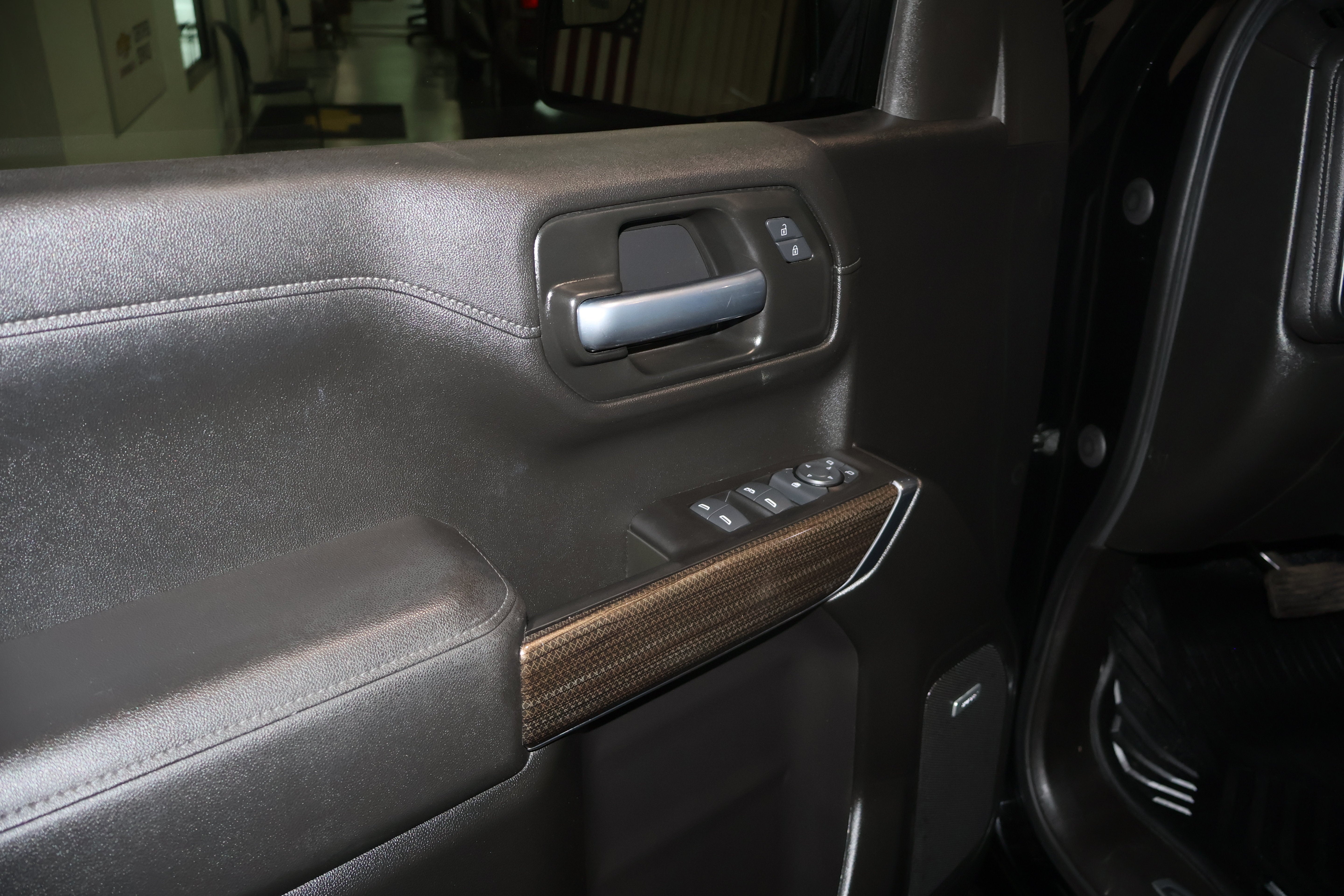 2021 Chevrolet Silverado 1500 LT Trail Boss - Photo 10