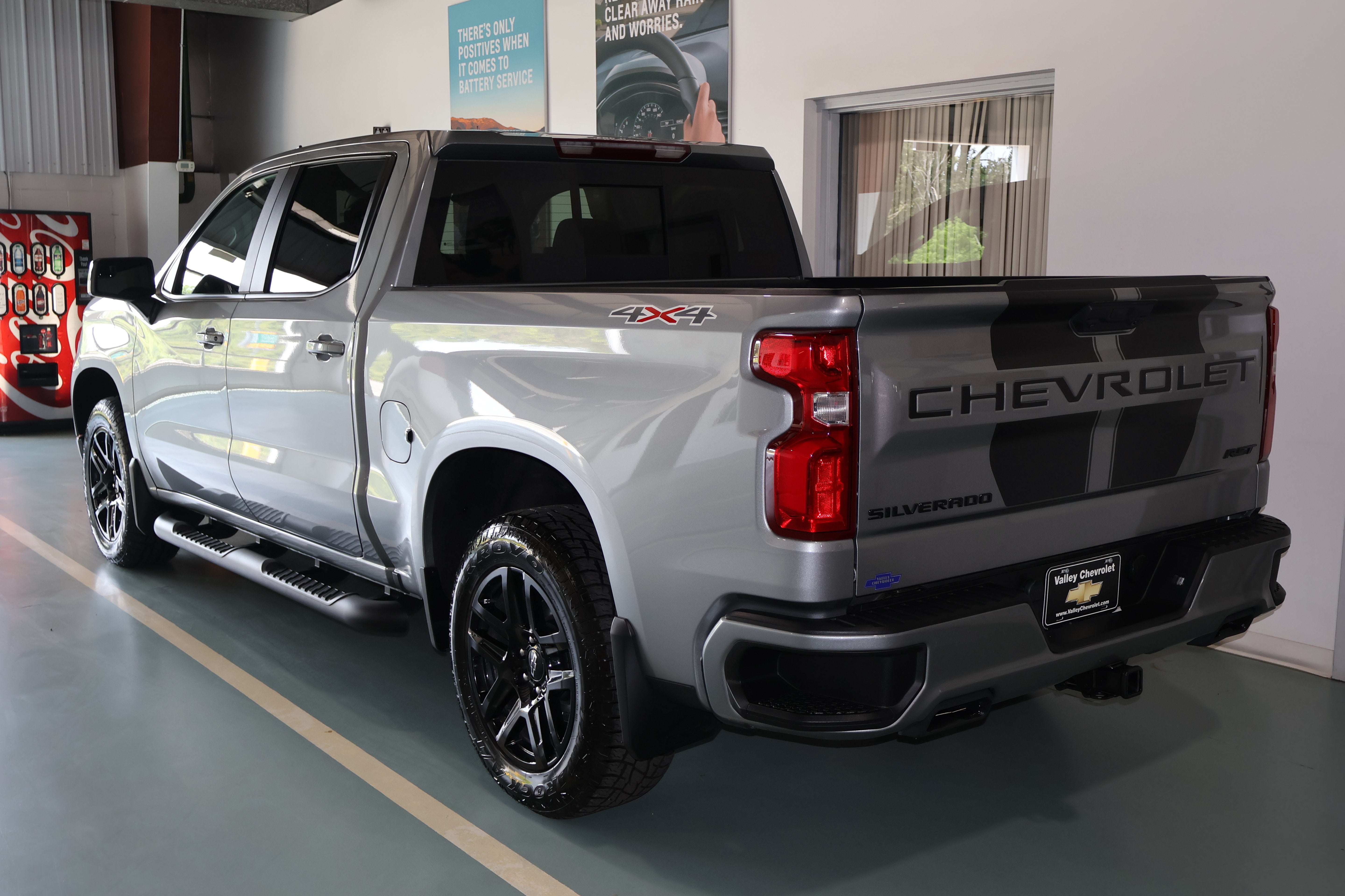 2024 Chevrolet Silverado 1500 RST