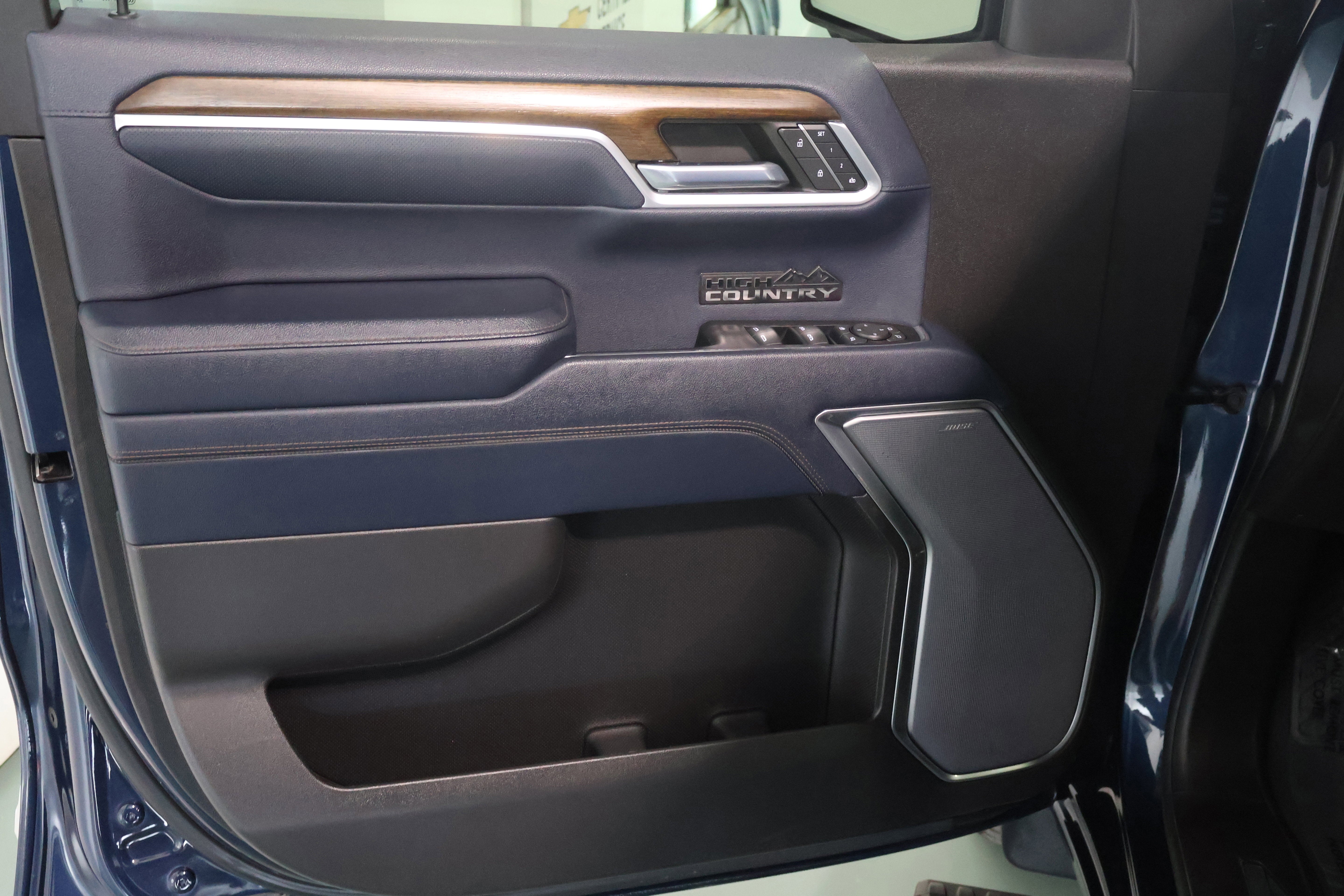 2022 Chevrolet Silverado 1500 High Country