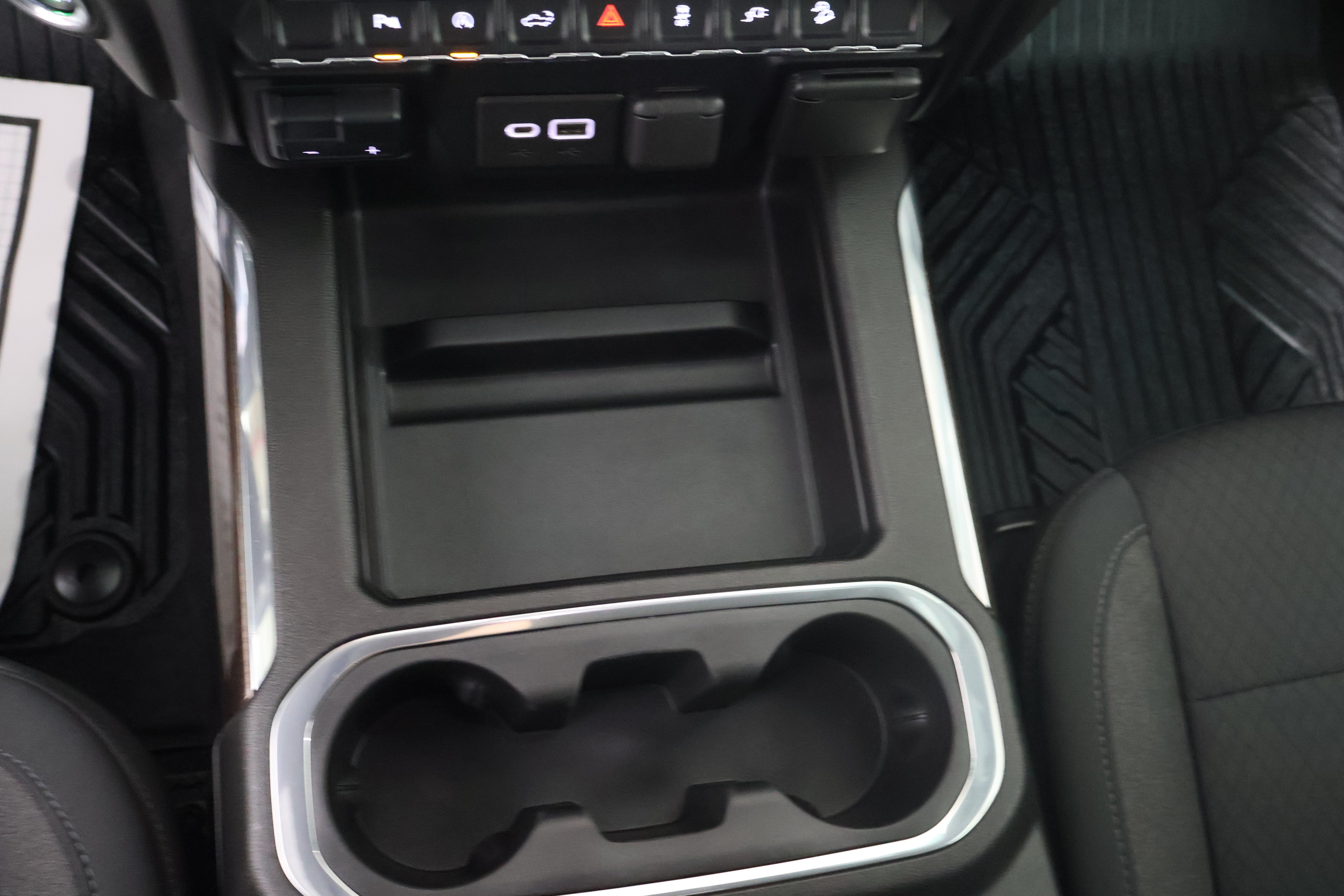 2021 Chevrolet Silverado 1500 RST - Photo 21
