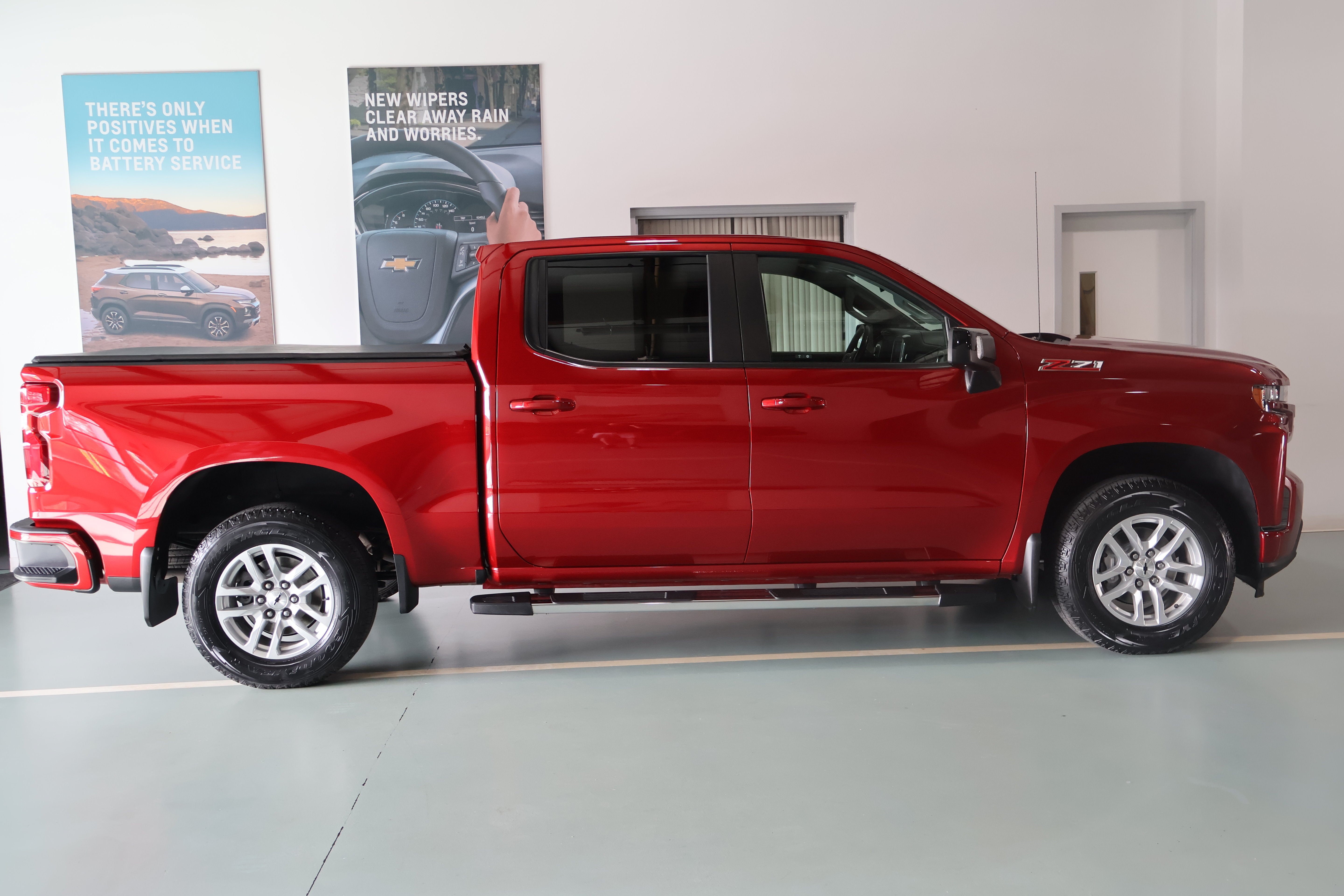 2021 Chevrolet Silverado 1500 RST - Photo 6