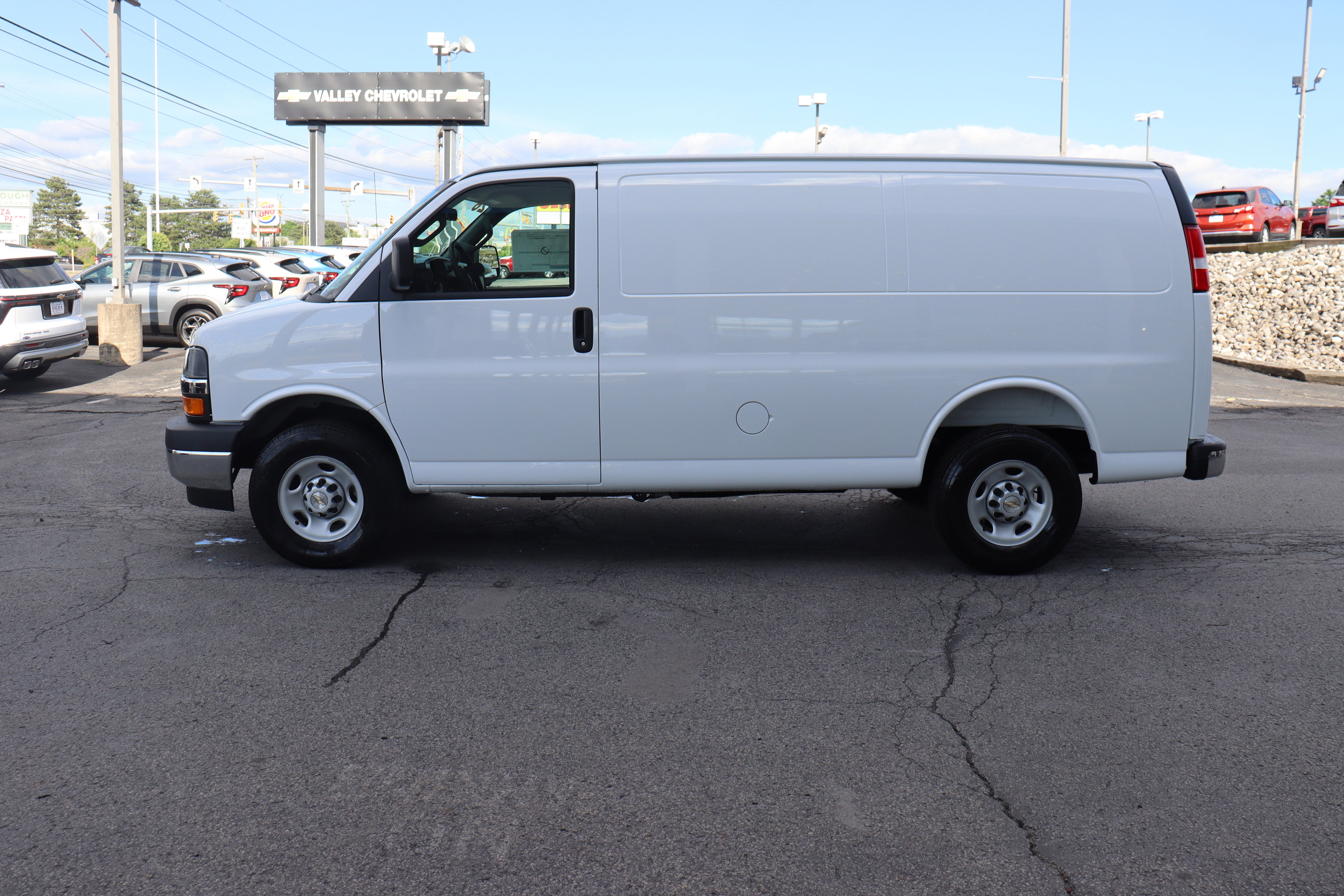 2026 Chevrolet Express Cargo WT