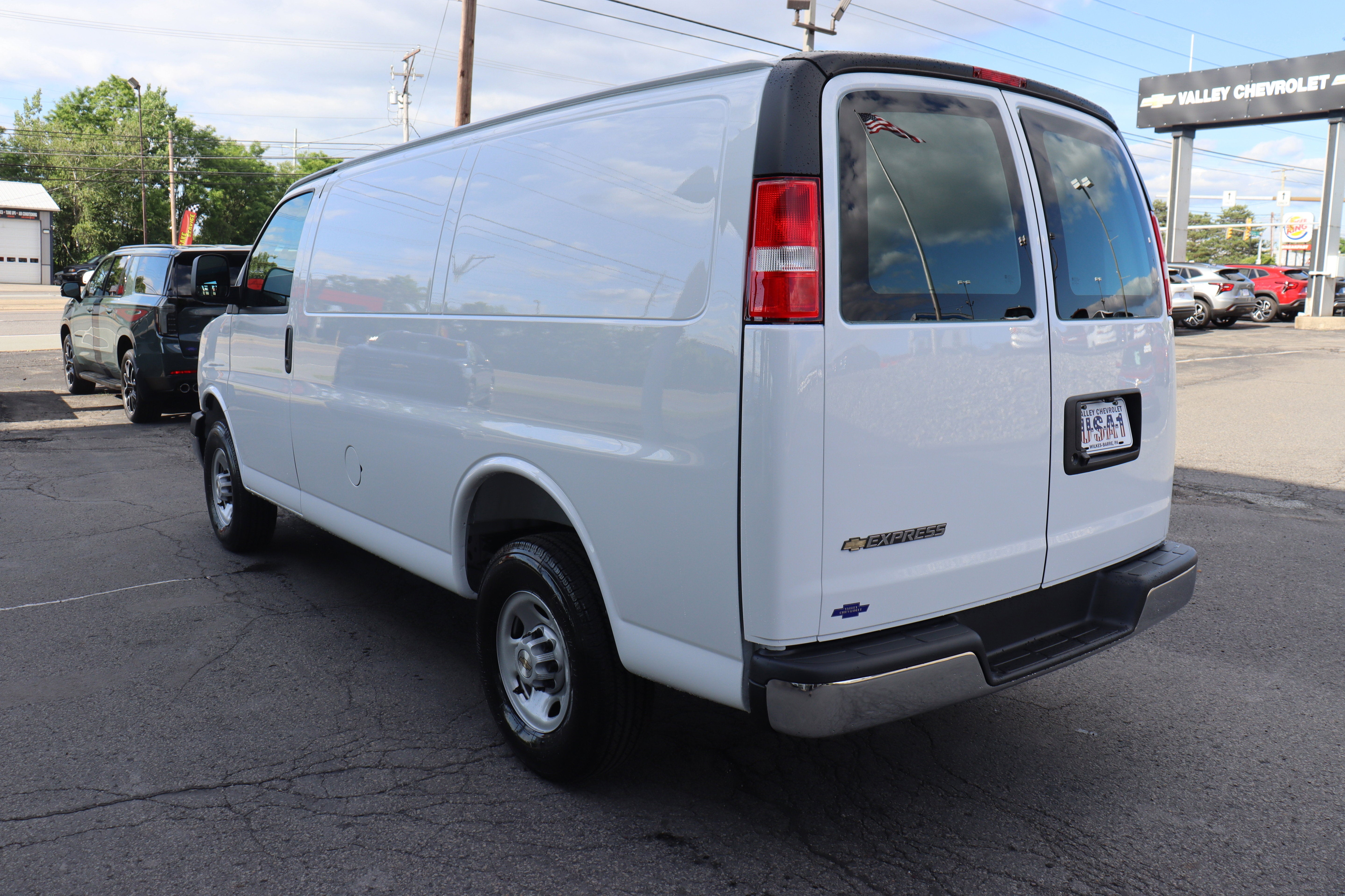 2026 Chevrolet Express Cargo WT
