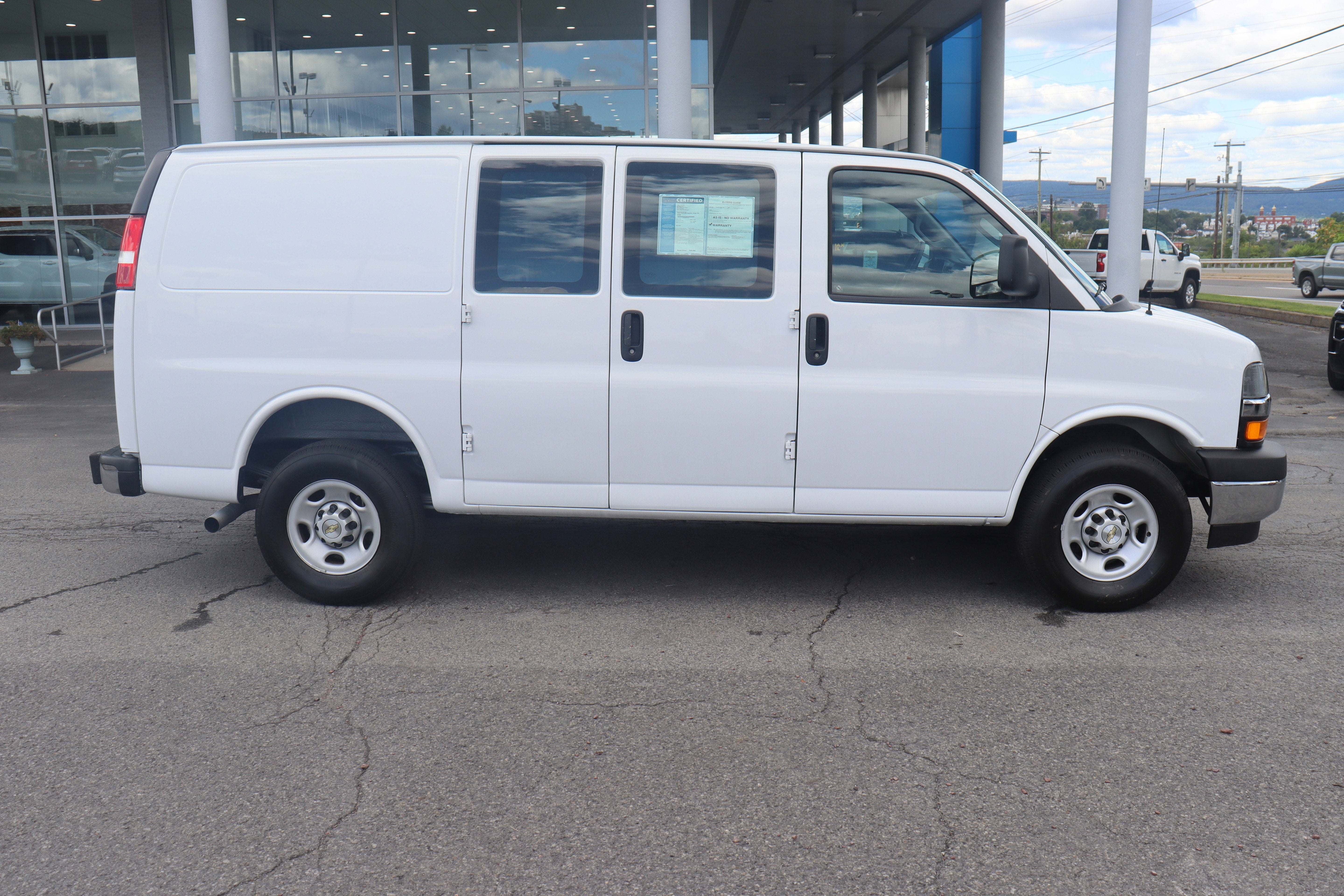 2023 Chevrolet Express Cargo 2500 WT