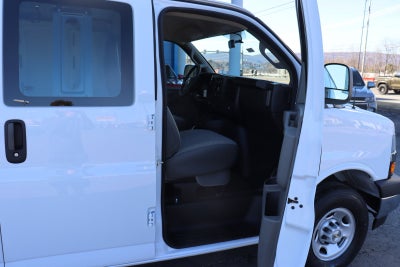2025 Chevrolet Express Cargo 3500 WT