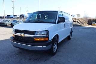 2025 Chevrolet Express Cargo 3500 WT