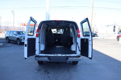 2025 Chevrolet Express Cargo 3500 WT