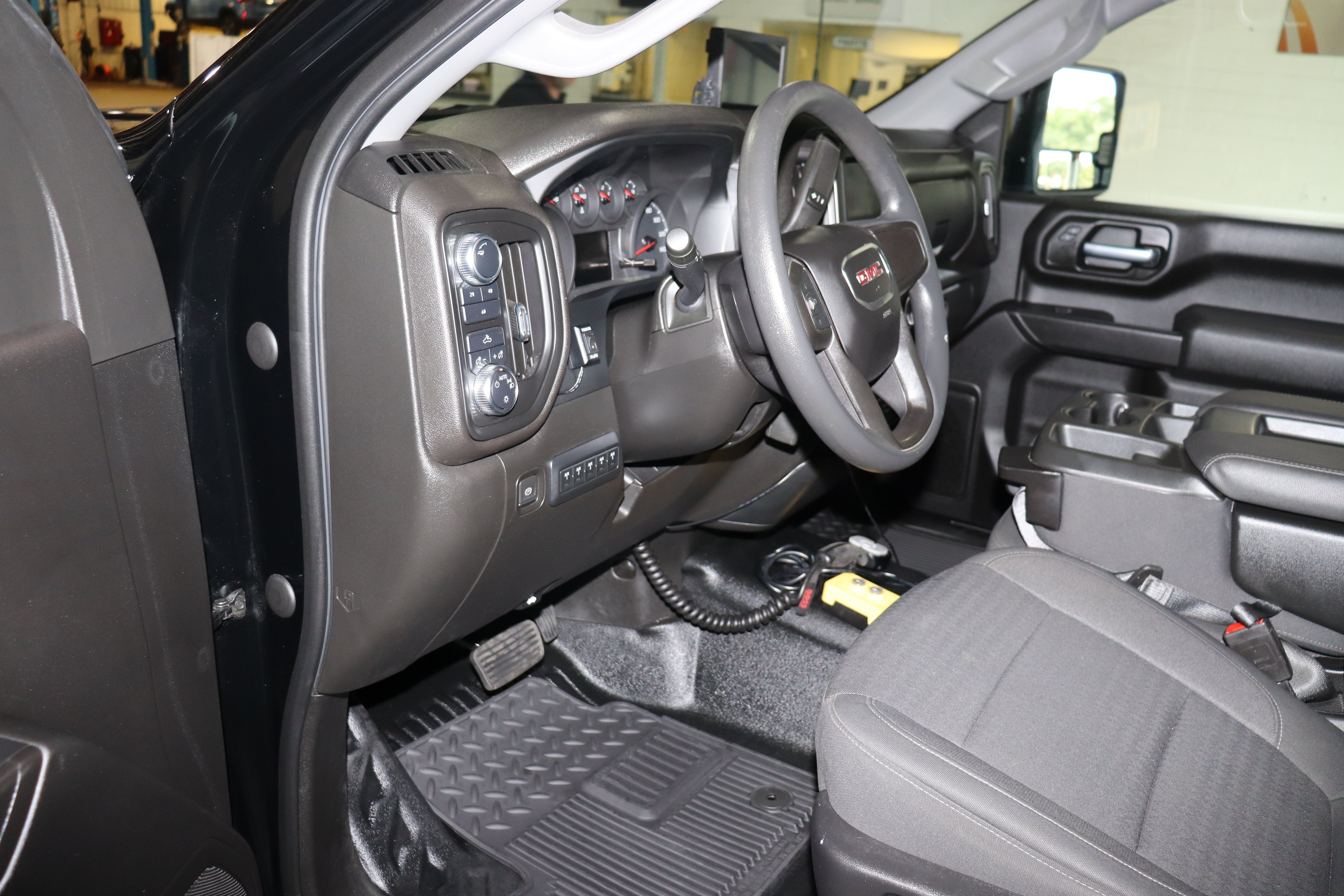 2022 GMC Sierra 3500 HD Chassis Cab Pro