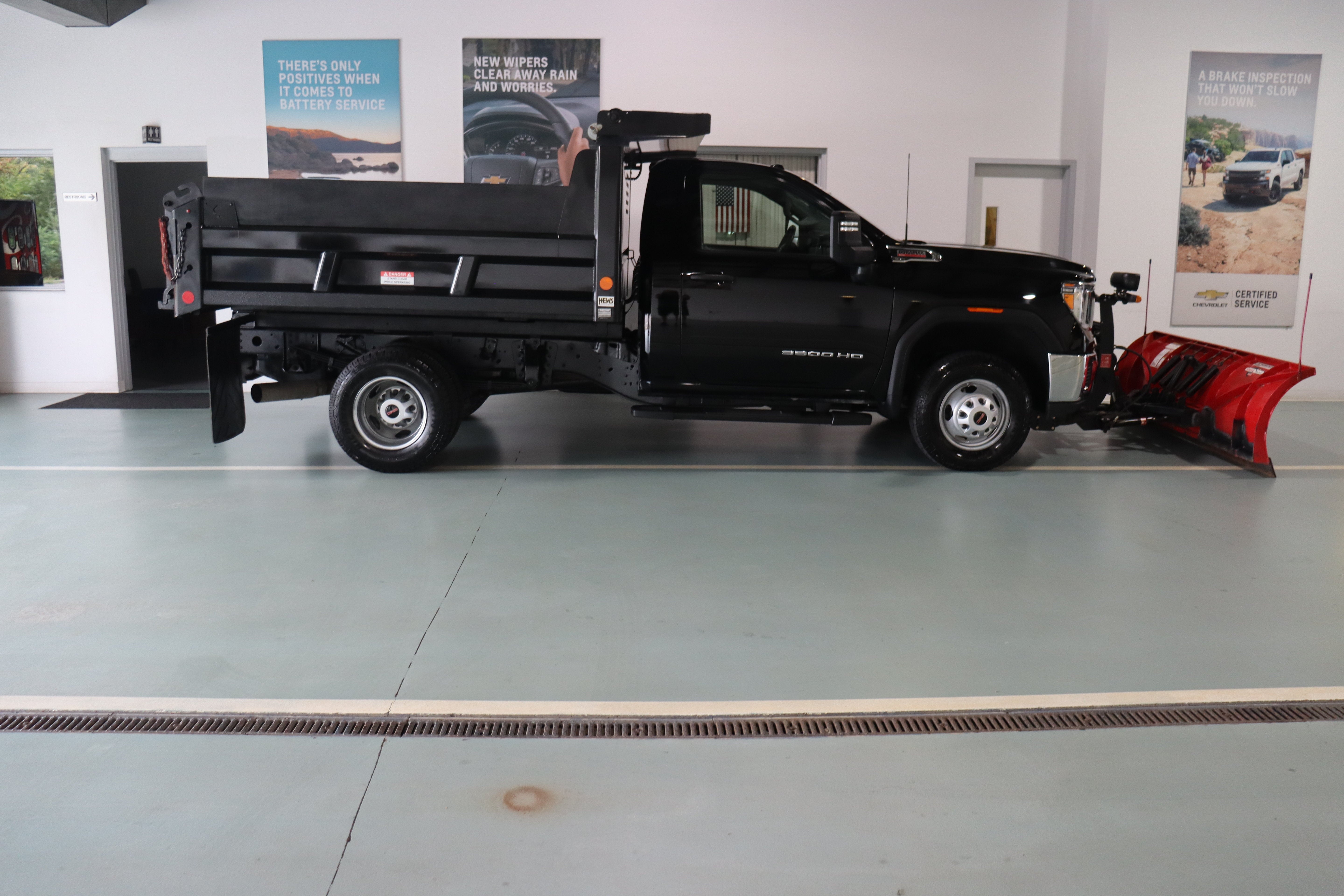 2022 GMC Sierra 3500 HD Chassis Cab Pro