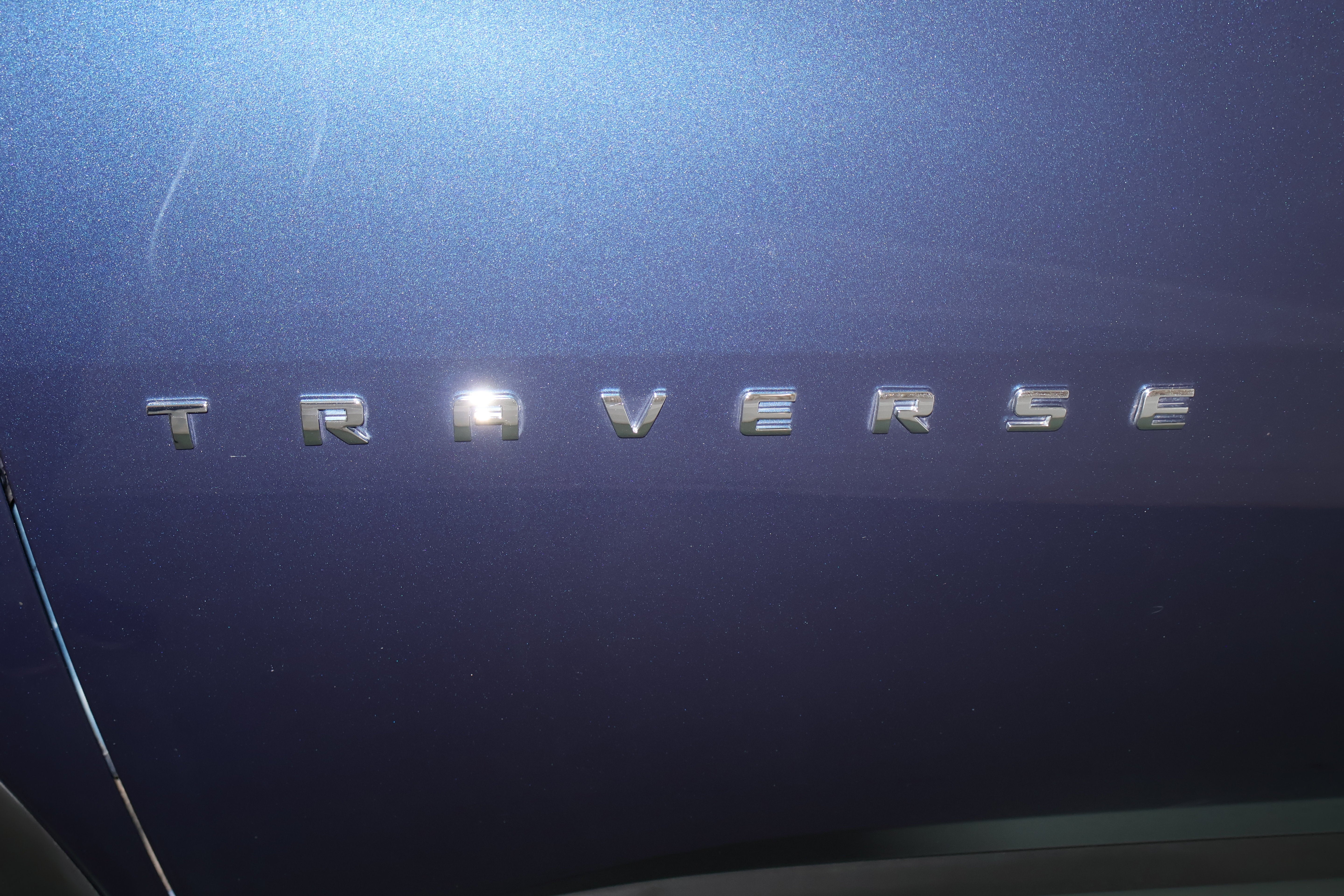 2022 Chevrolet Traverse LS