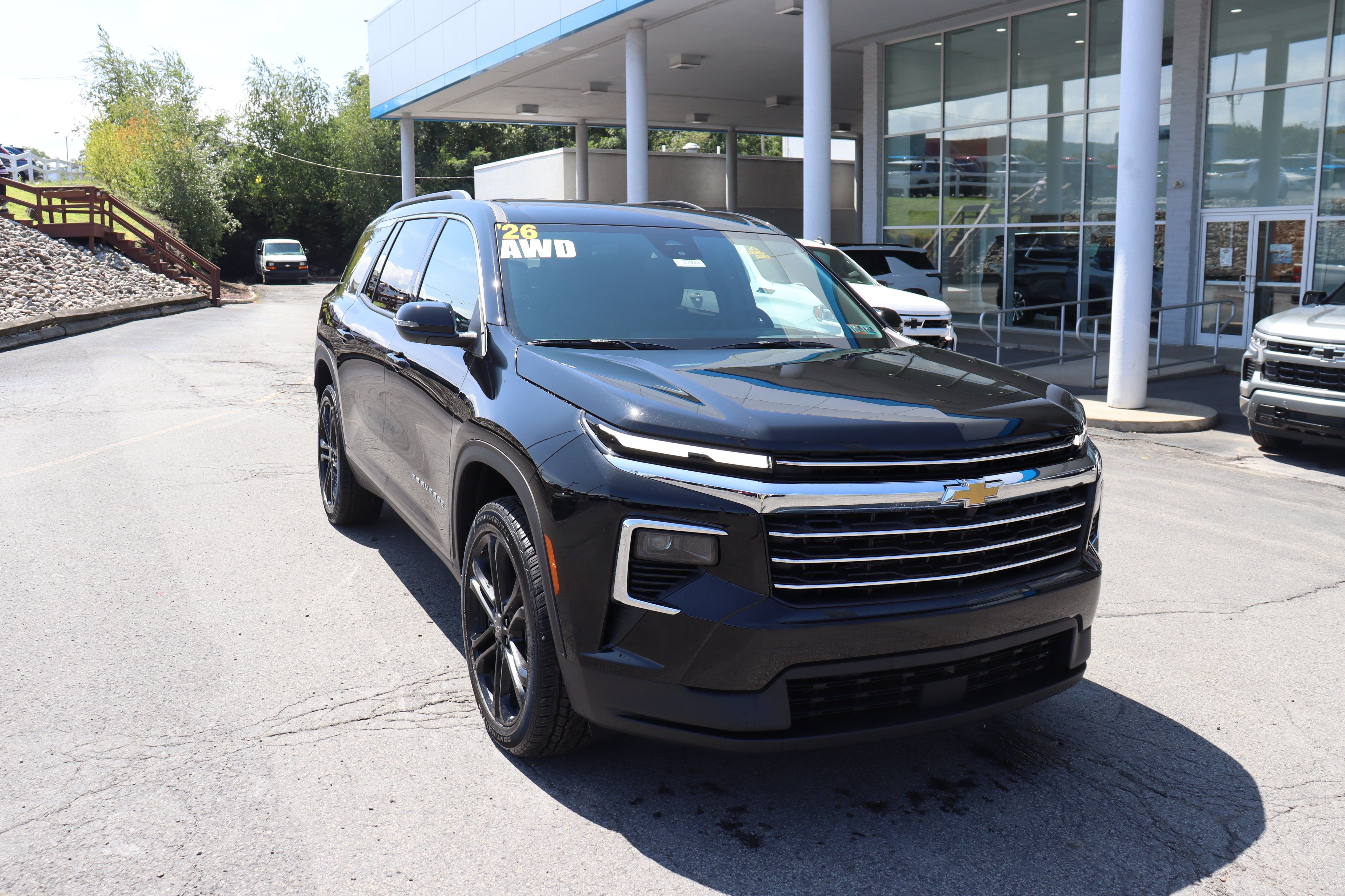 2027 Chevrolet Traverse LT - Photo 7