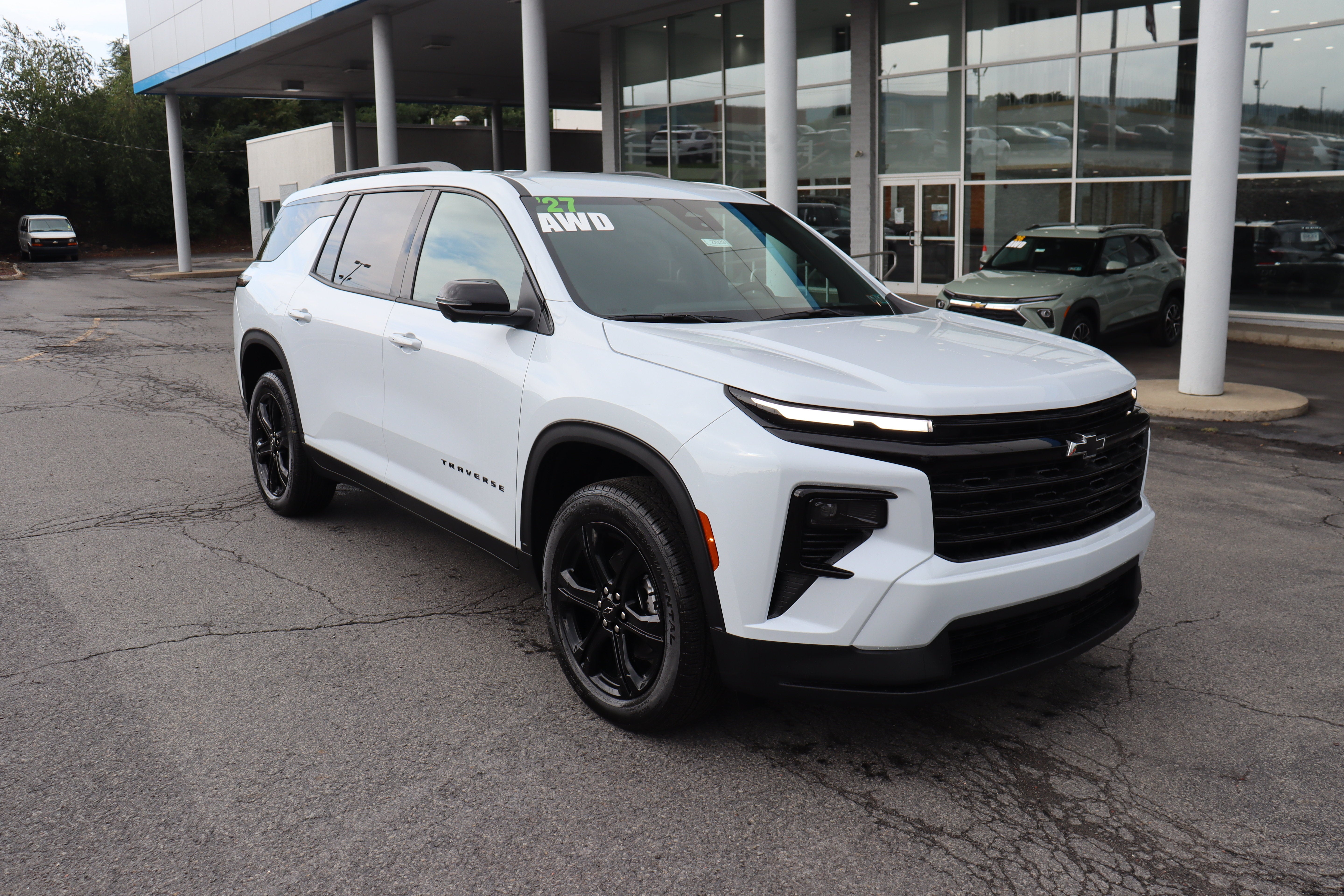 2027 Chevrolet Traverse LT