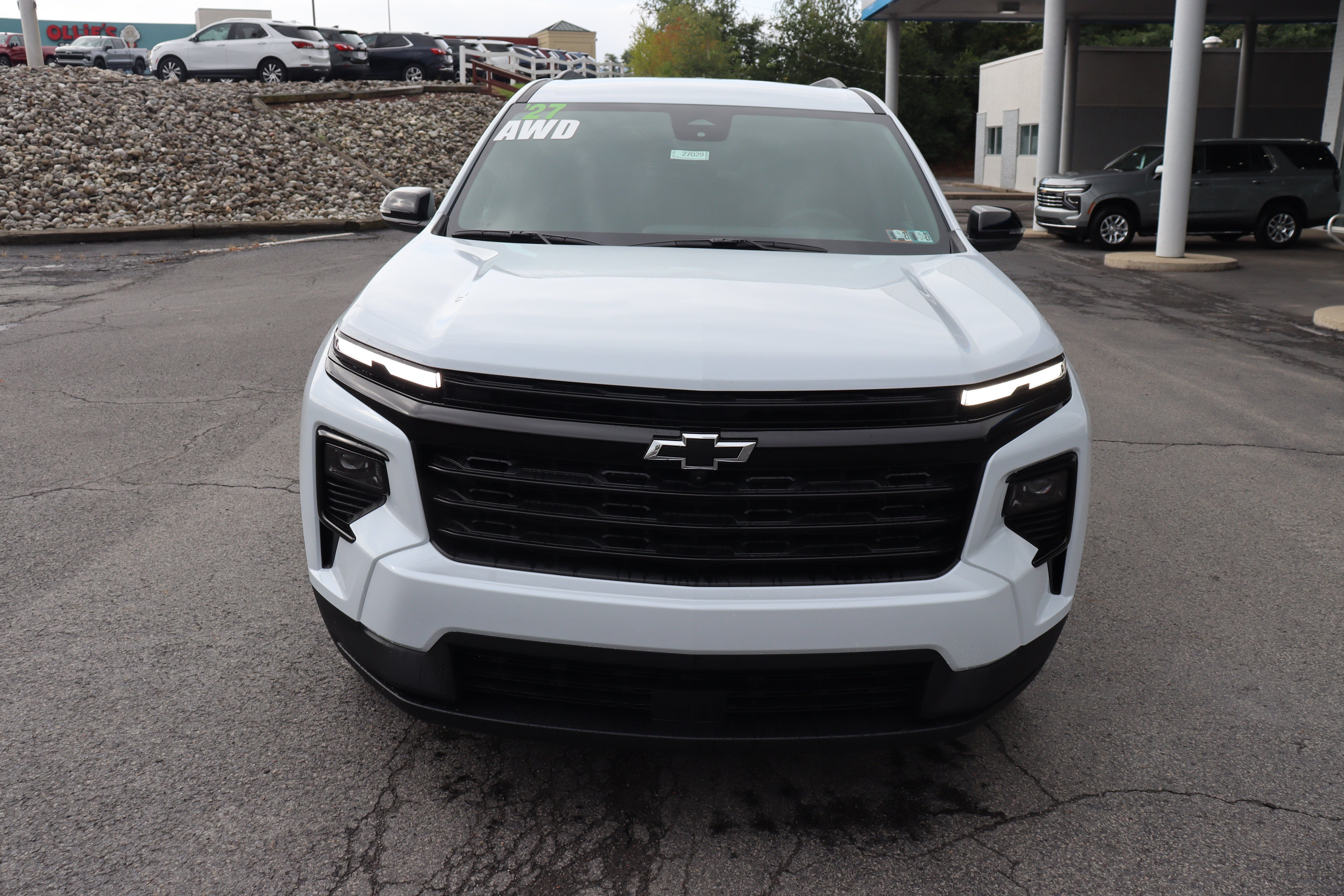 2027 Chevrolet Traverse LT