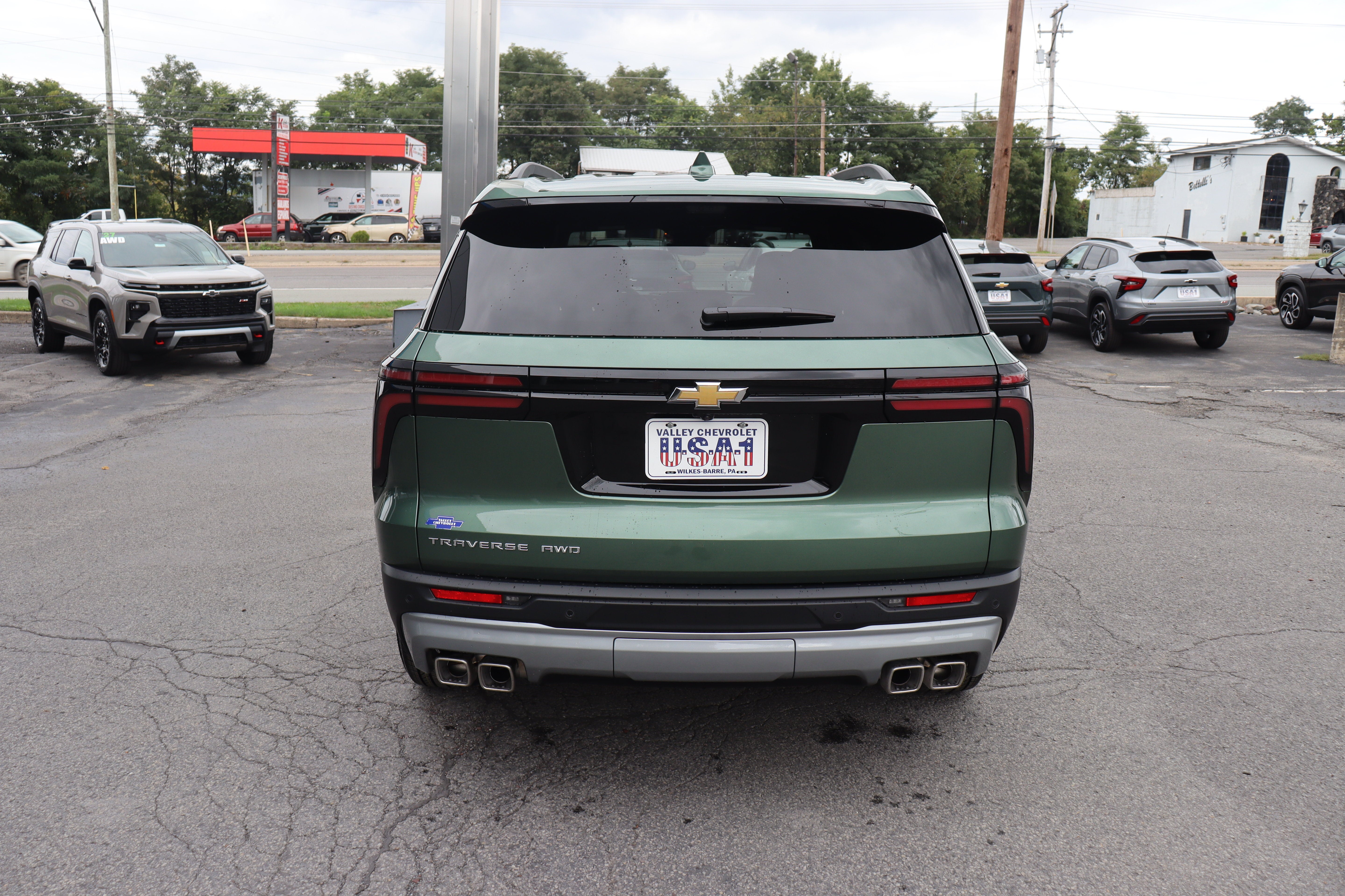 2027 Chevrolet Traverse LT
