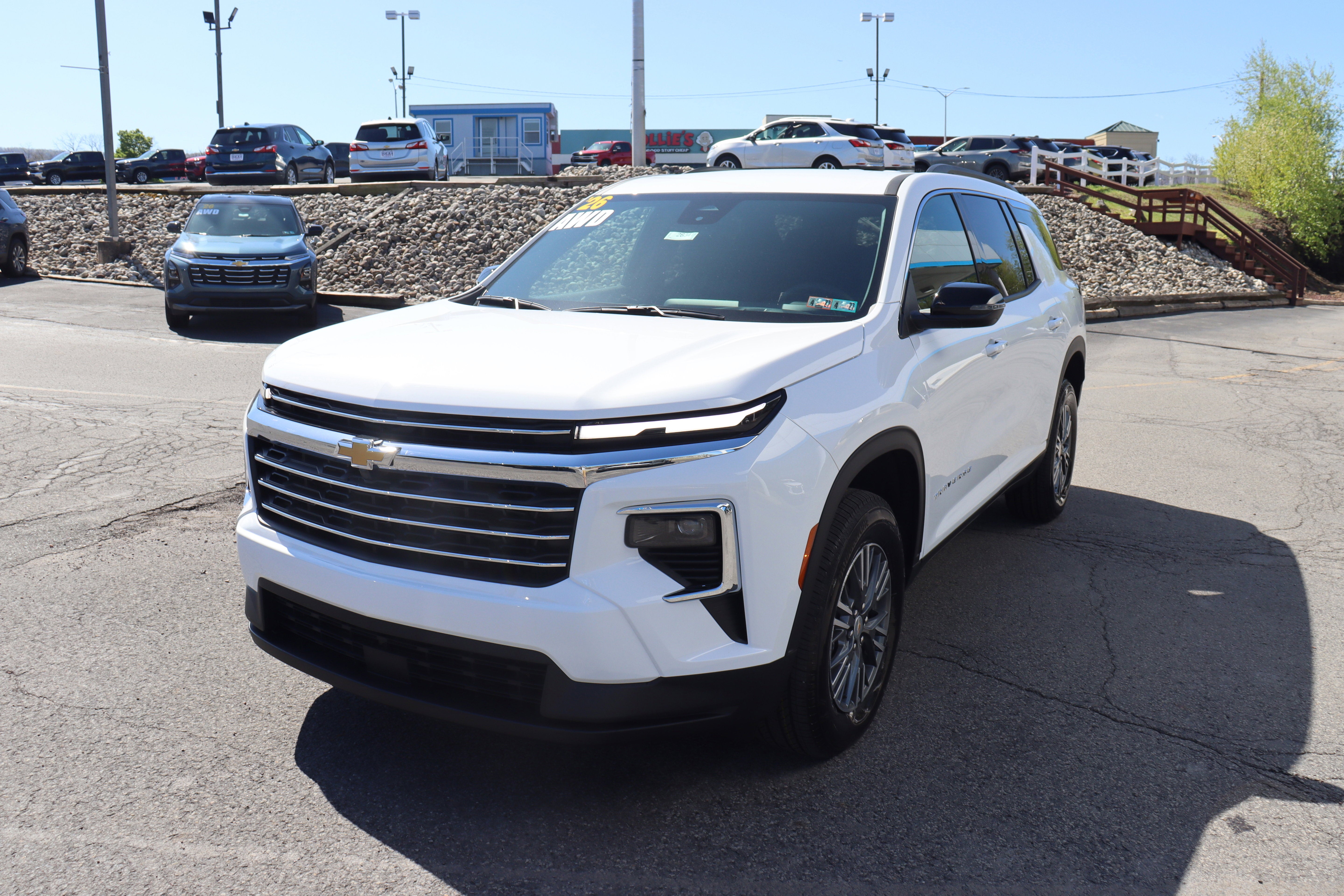 2026 Chevrolet Traverse AWD LT's photo