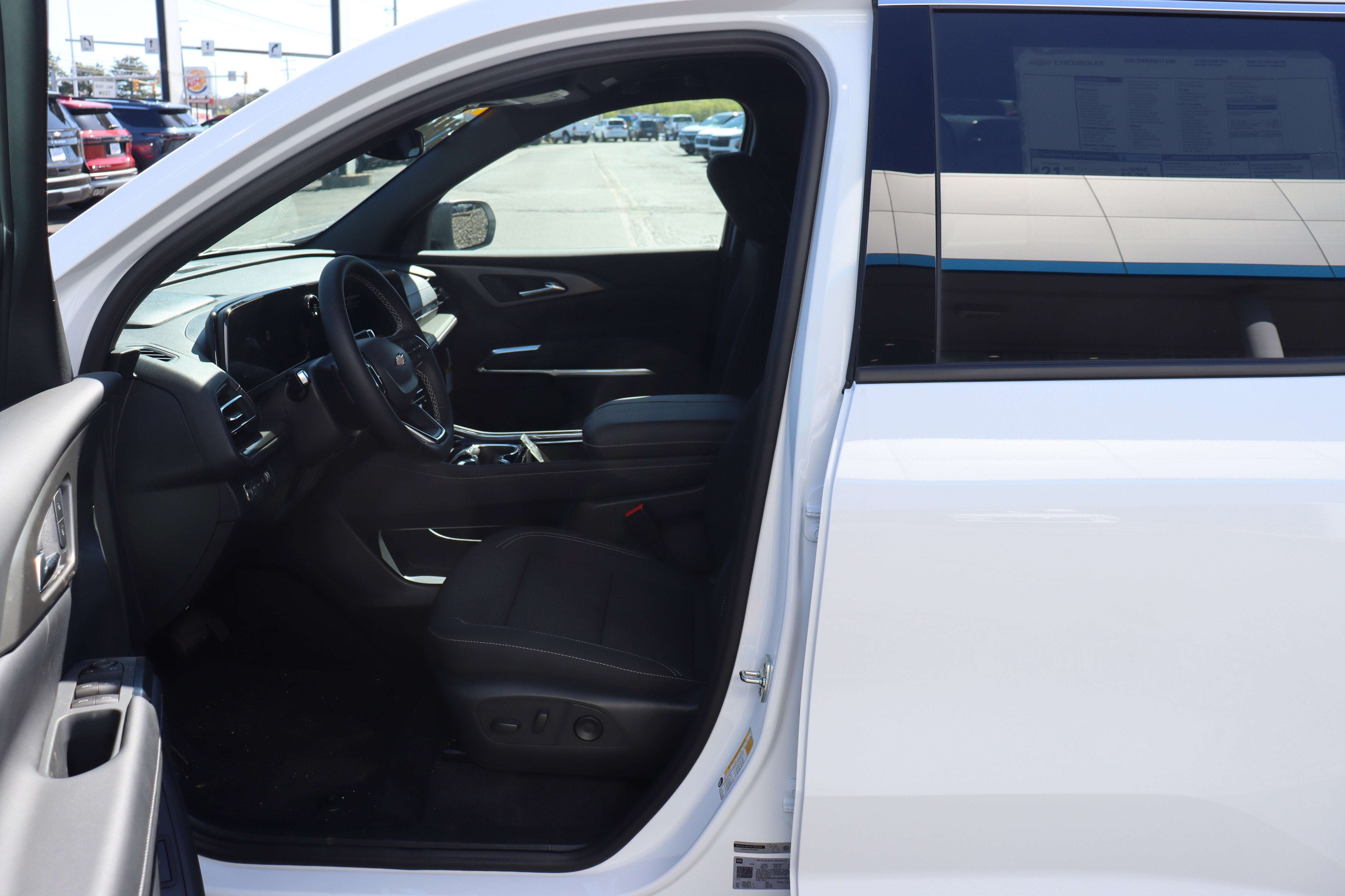 2026 Chevrolet Traverse LT - Photo 10