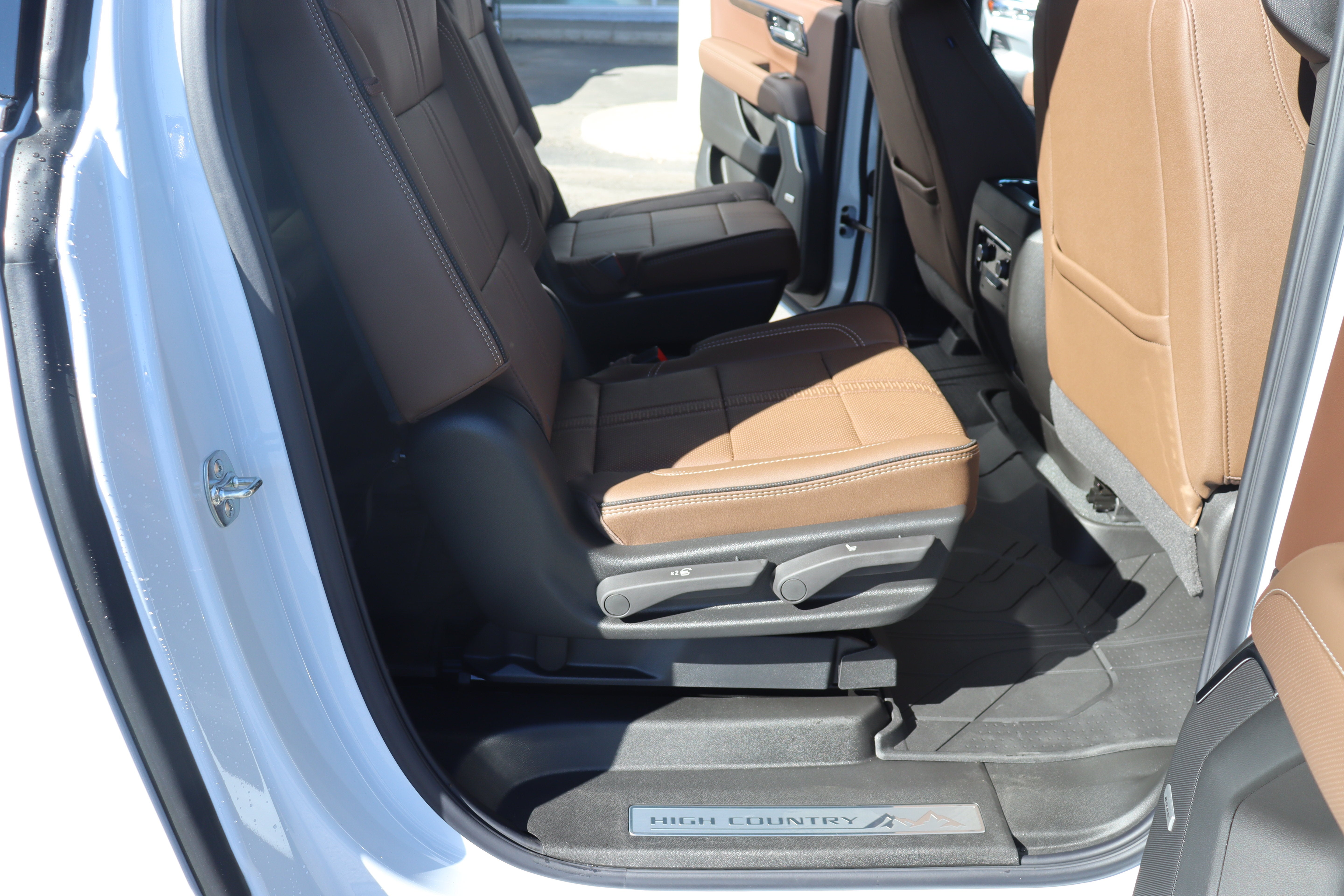 2027 Chevrolet Suburban High Country