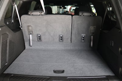 2022 Chevrolet Suburban LS