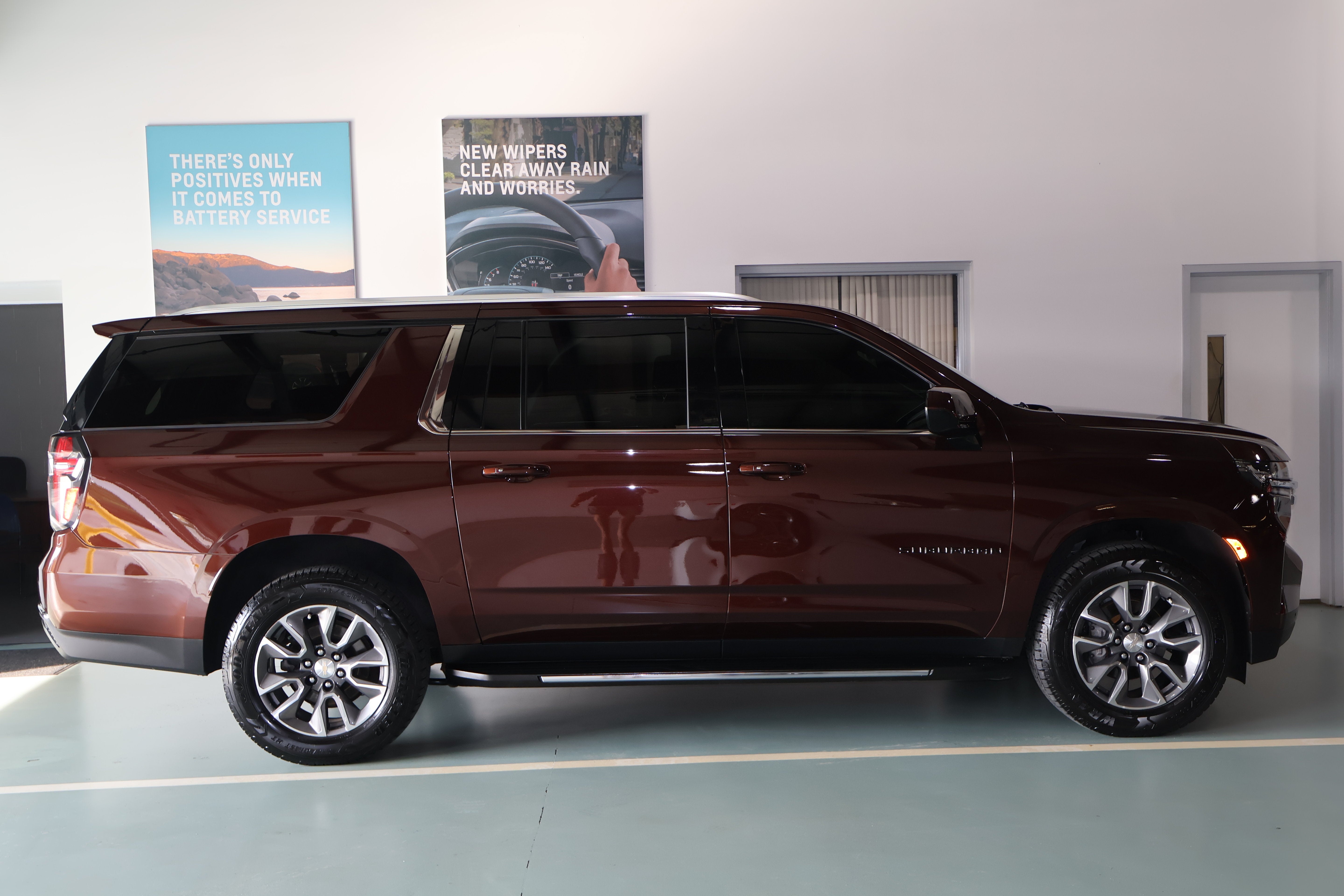 2022 Chevrolet Suburban LS
