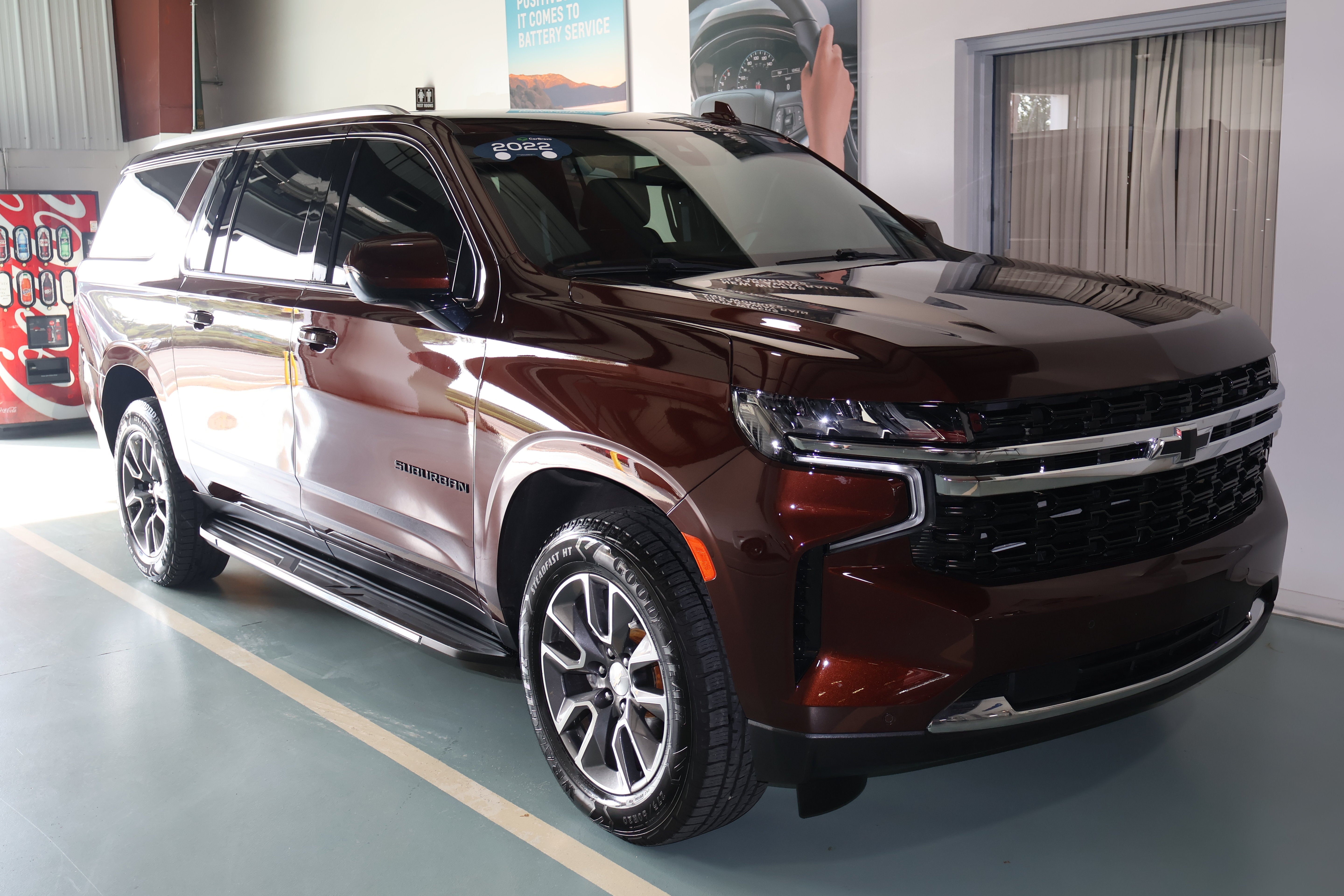 2022 Chevrolet Suburban LS