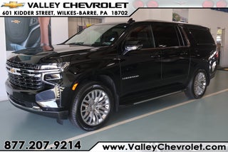 2023 Chevrolet Suburban LT