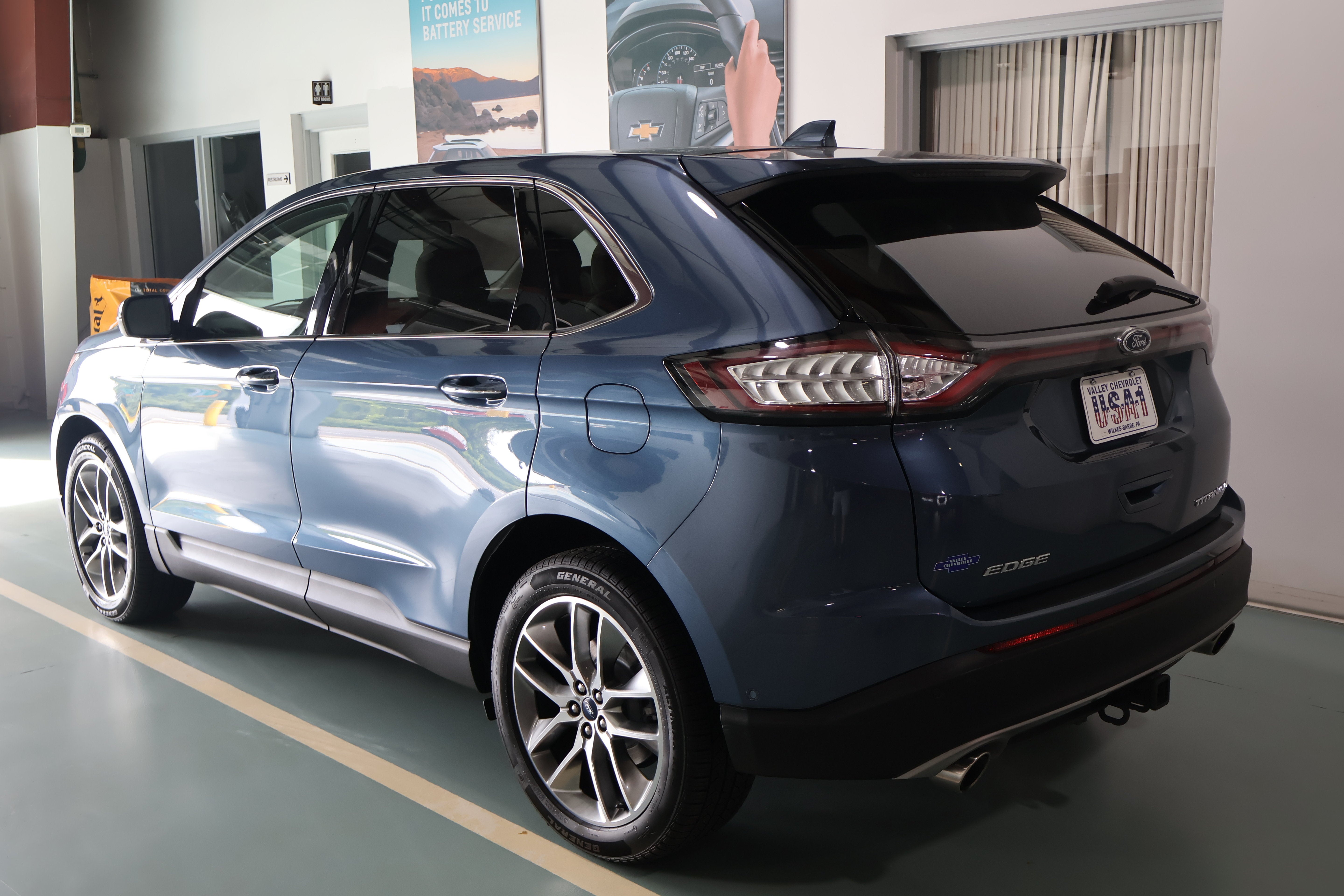 2018 Ford Edge Titanium