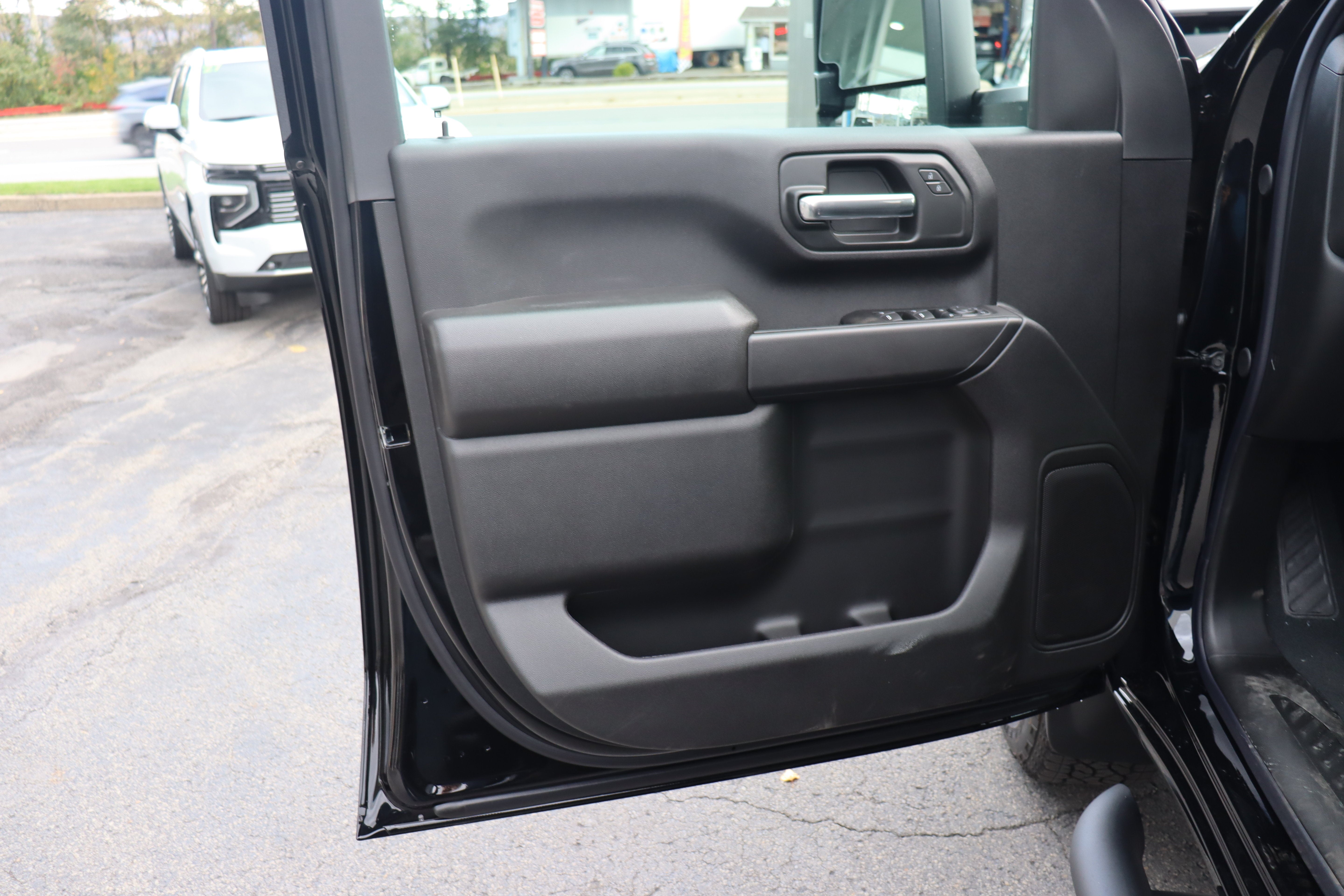 2026 Chevrolet Silverado 2500 HD Custom - Photo 10