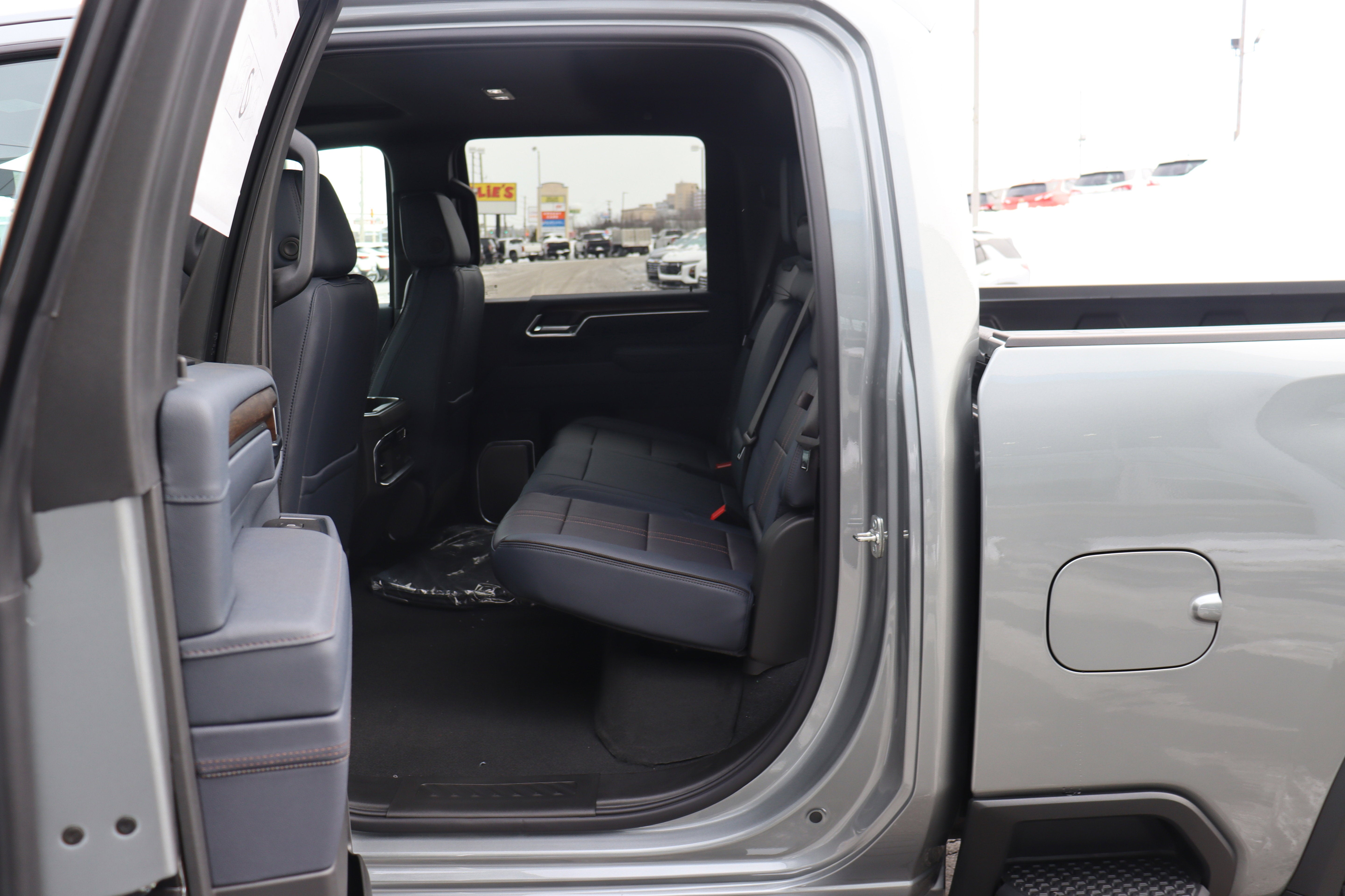 2026 Chevrolet Silverado 3500 HD High Country