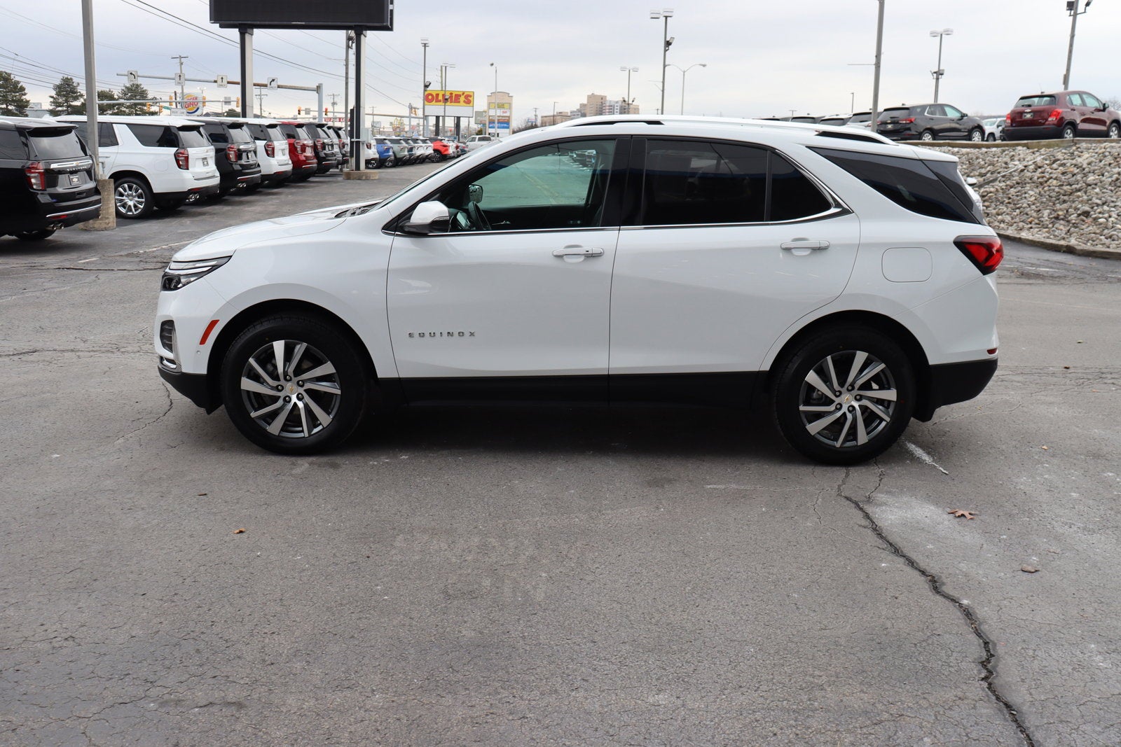 2022 Chevrolet Equinox Premier