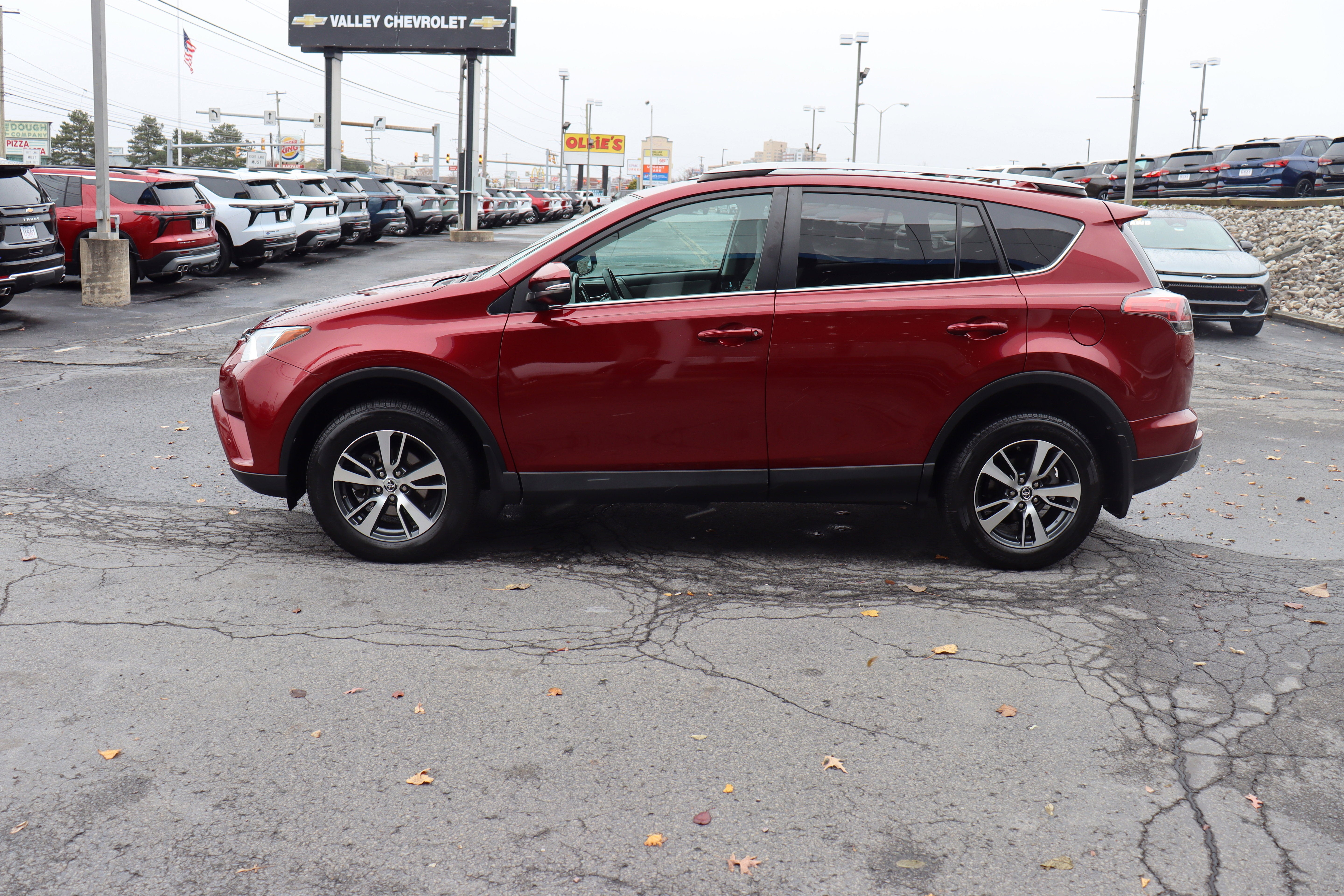 2018 Toyota RAV4 XLE