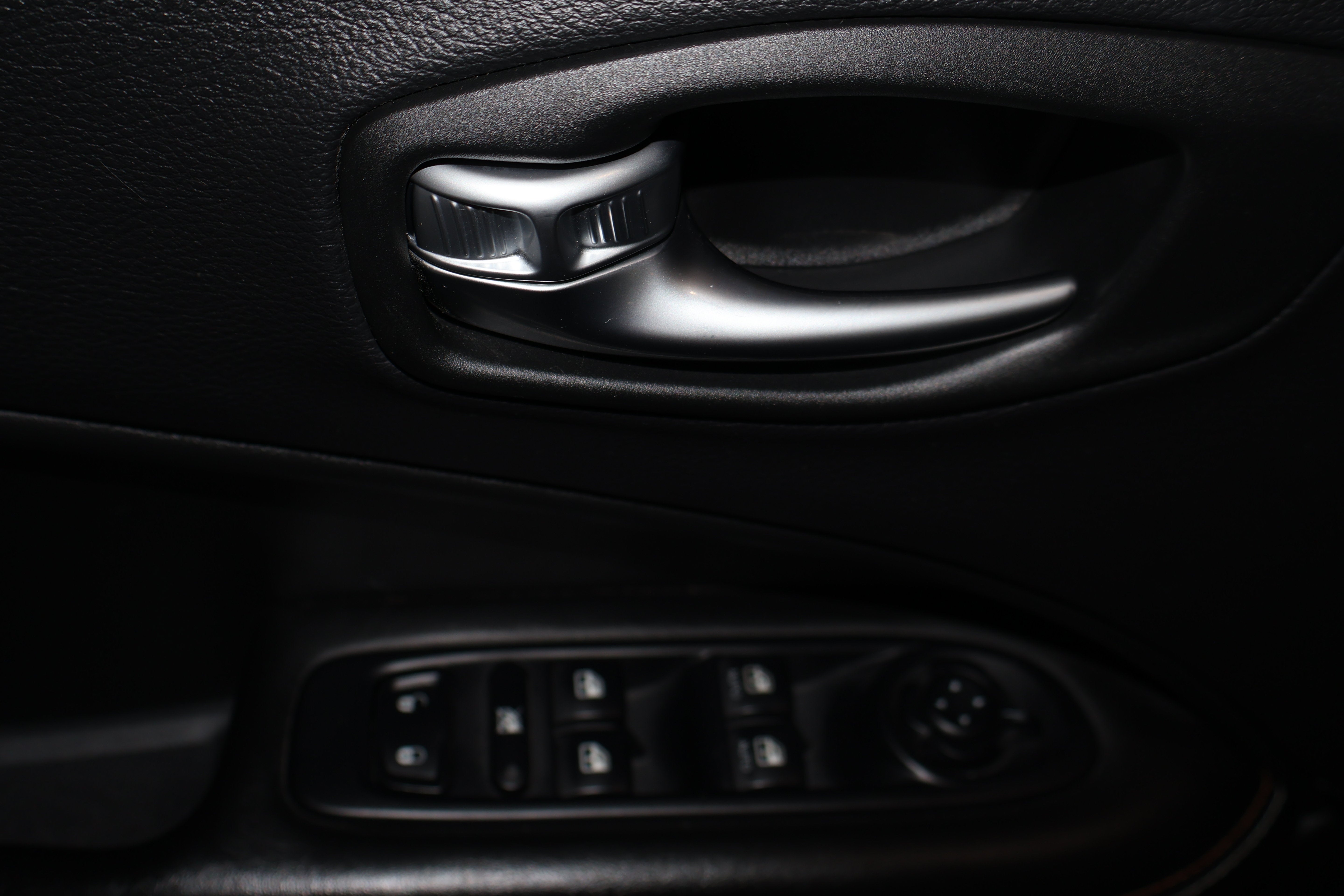 2018 Jeep Compass Latitude - Photo 14