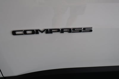 2024 Jeep Compass Latitude Lux FWD